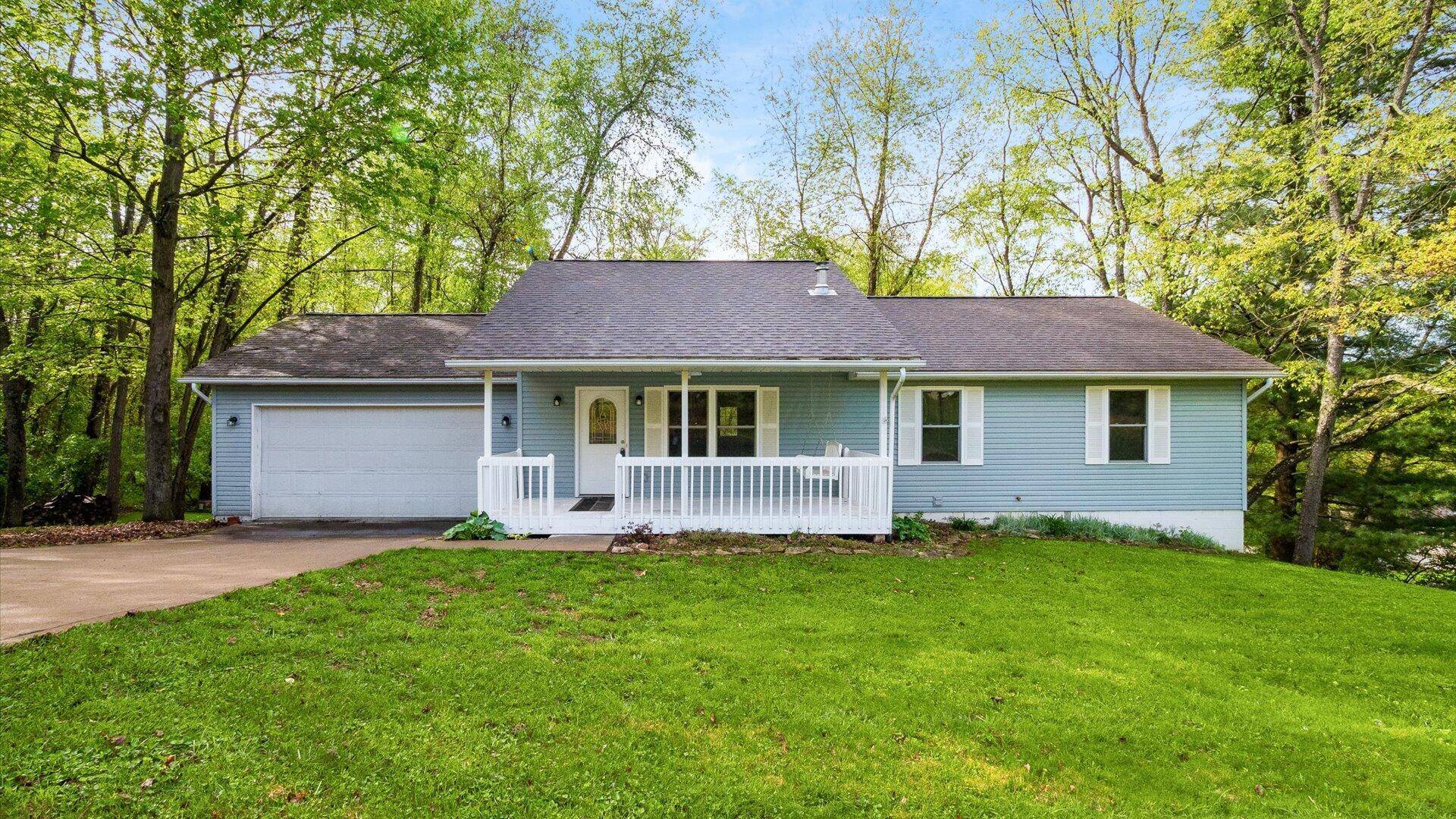 Howard, OH 43028,629 Mcintosh Drive