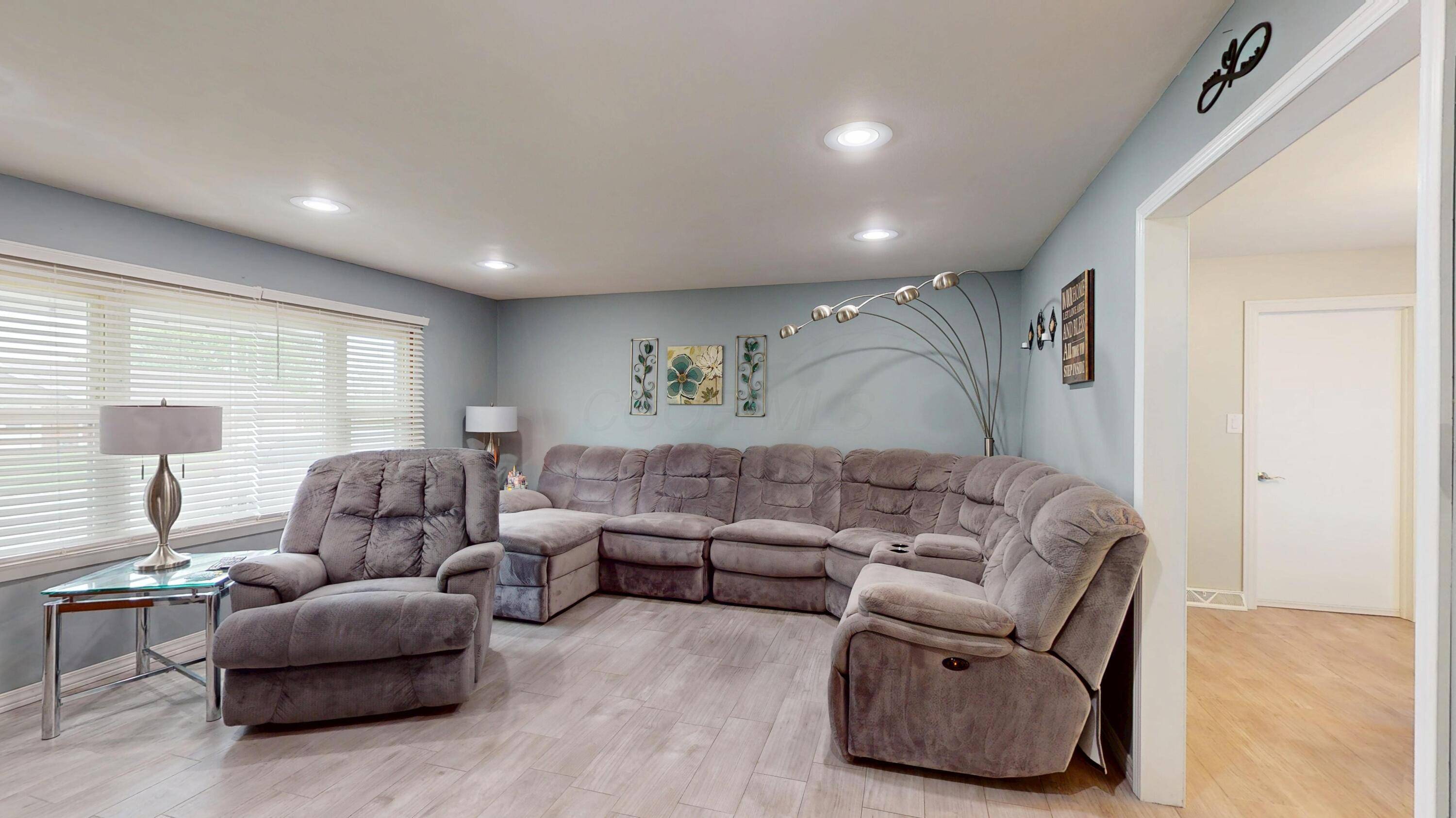 Bellefontaine, OH 43311,604 Hillcrest Drive