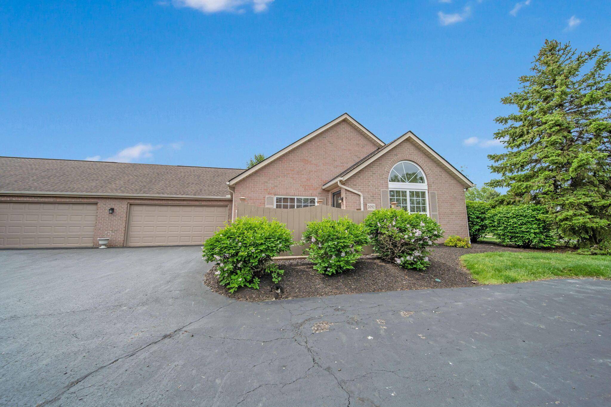 Grove City, OH 43123,2052 Farmbrook Circle