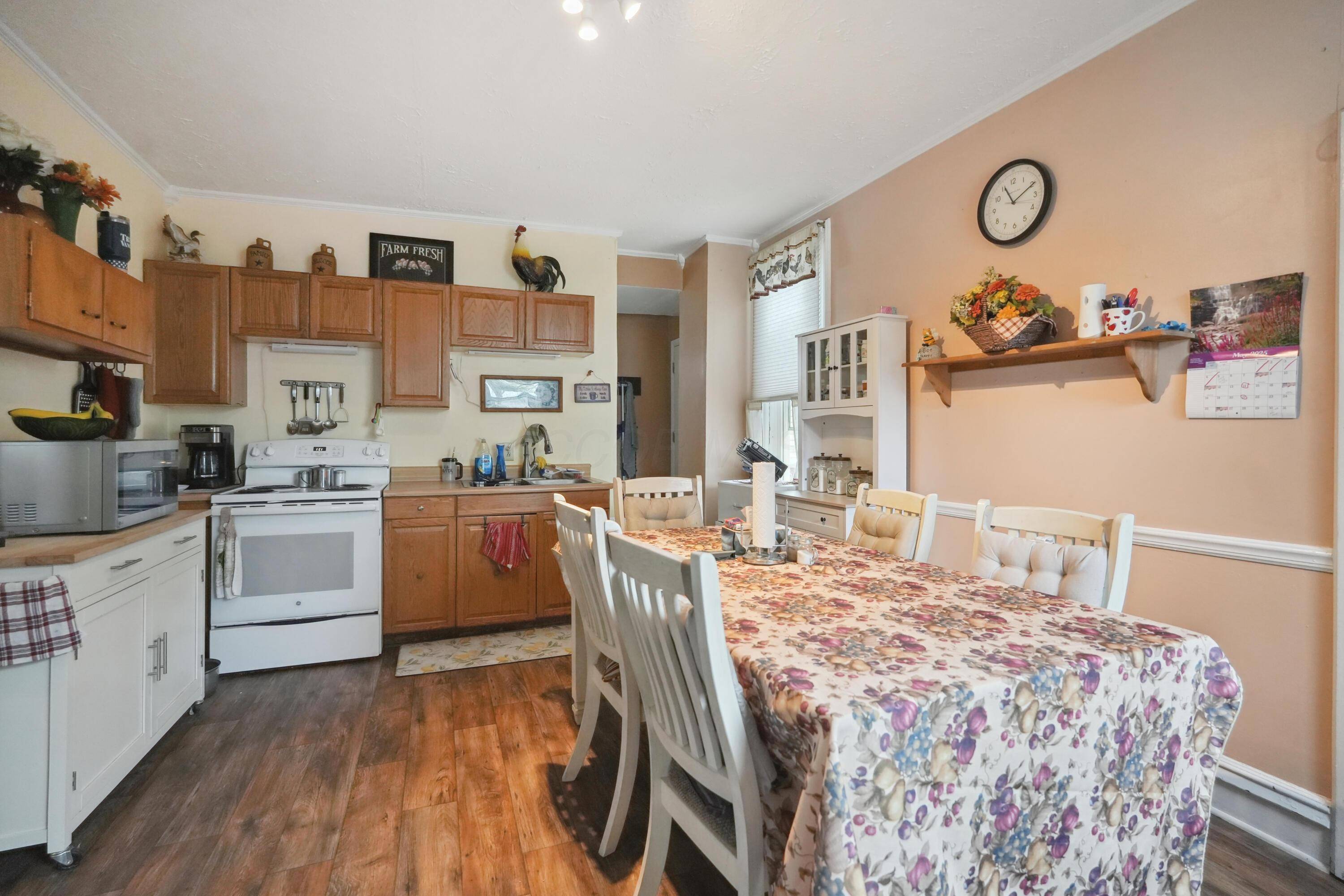 Crestline, OH 44827,124 N Pearl Street