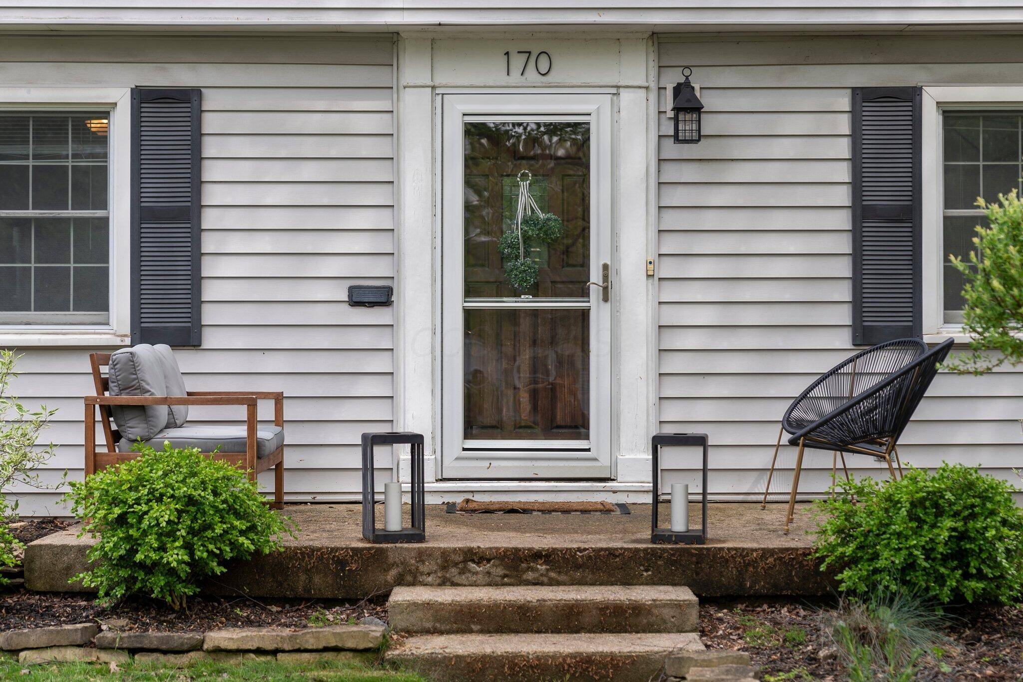 Columbus, OH 43209,170 S Broadleigh Road