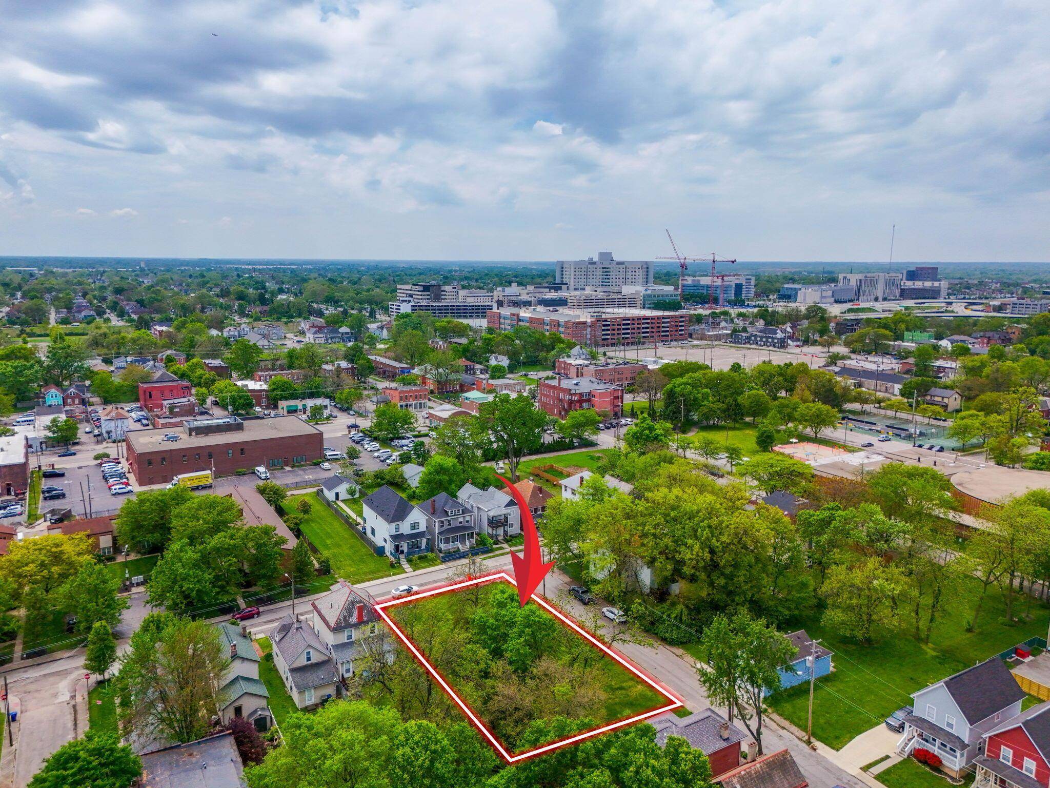 Columbus, OH 43205,978980 E Rich Street
