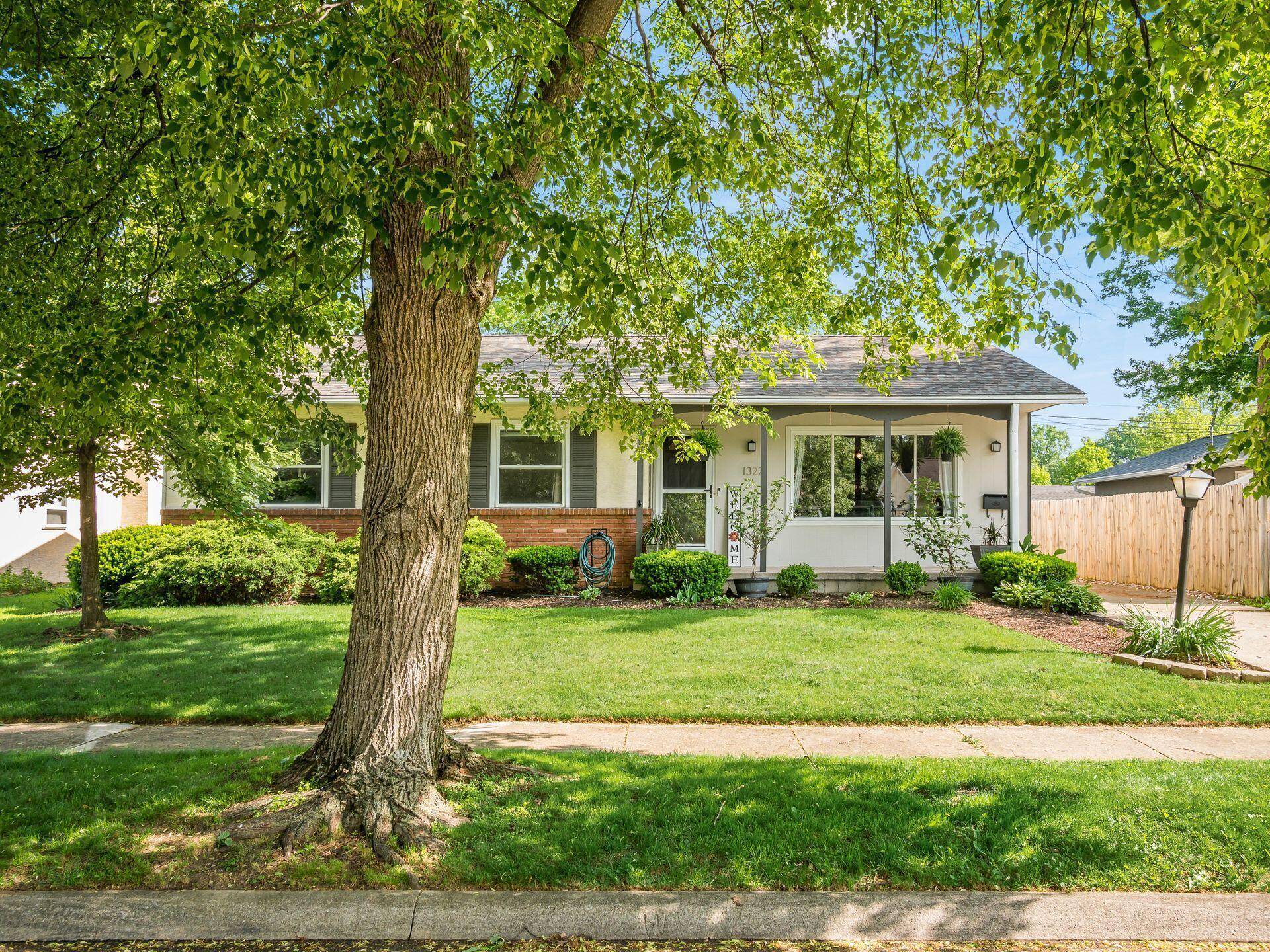 Columbus, OH 43229,1322 Cranwood Square