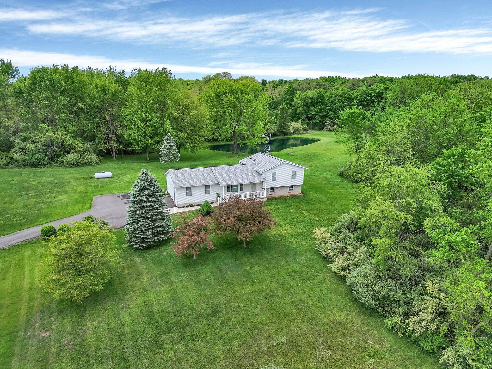 Centerburg, OH 43011,6301 Columbus Road