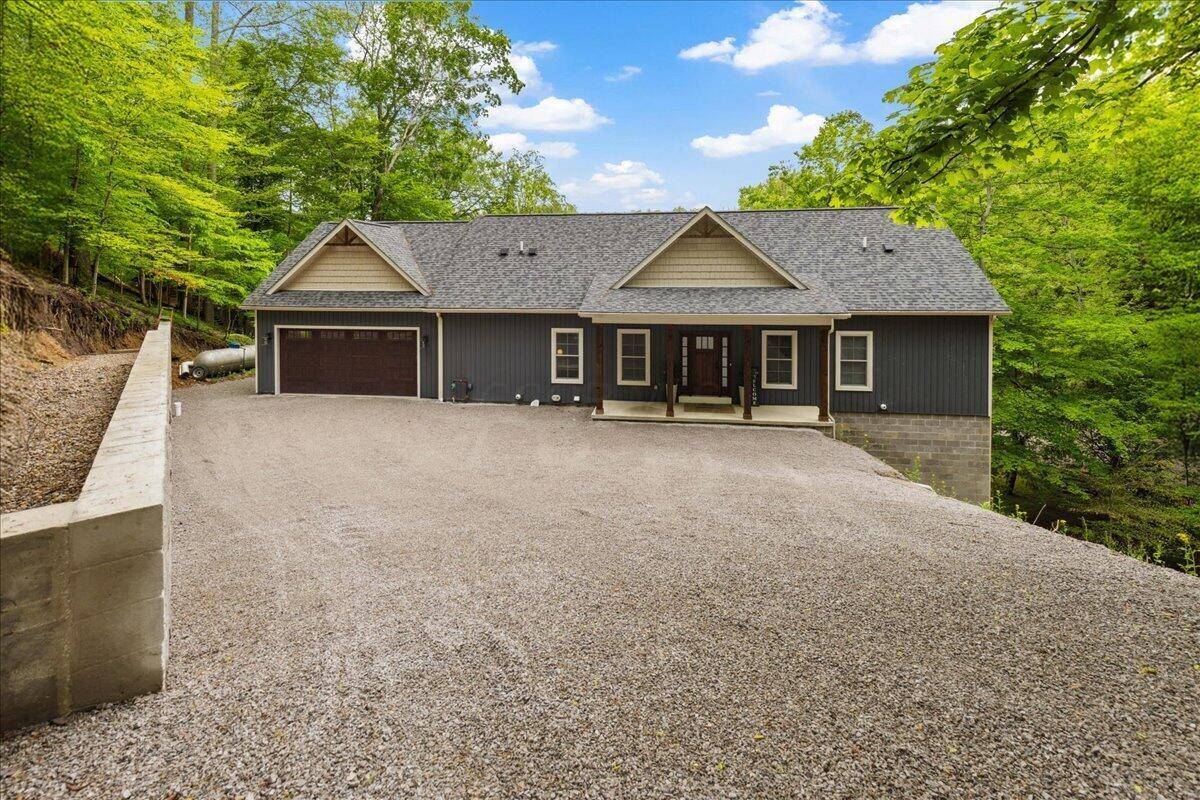 Sugar Grove, OH 43155,659 Natchez Lane