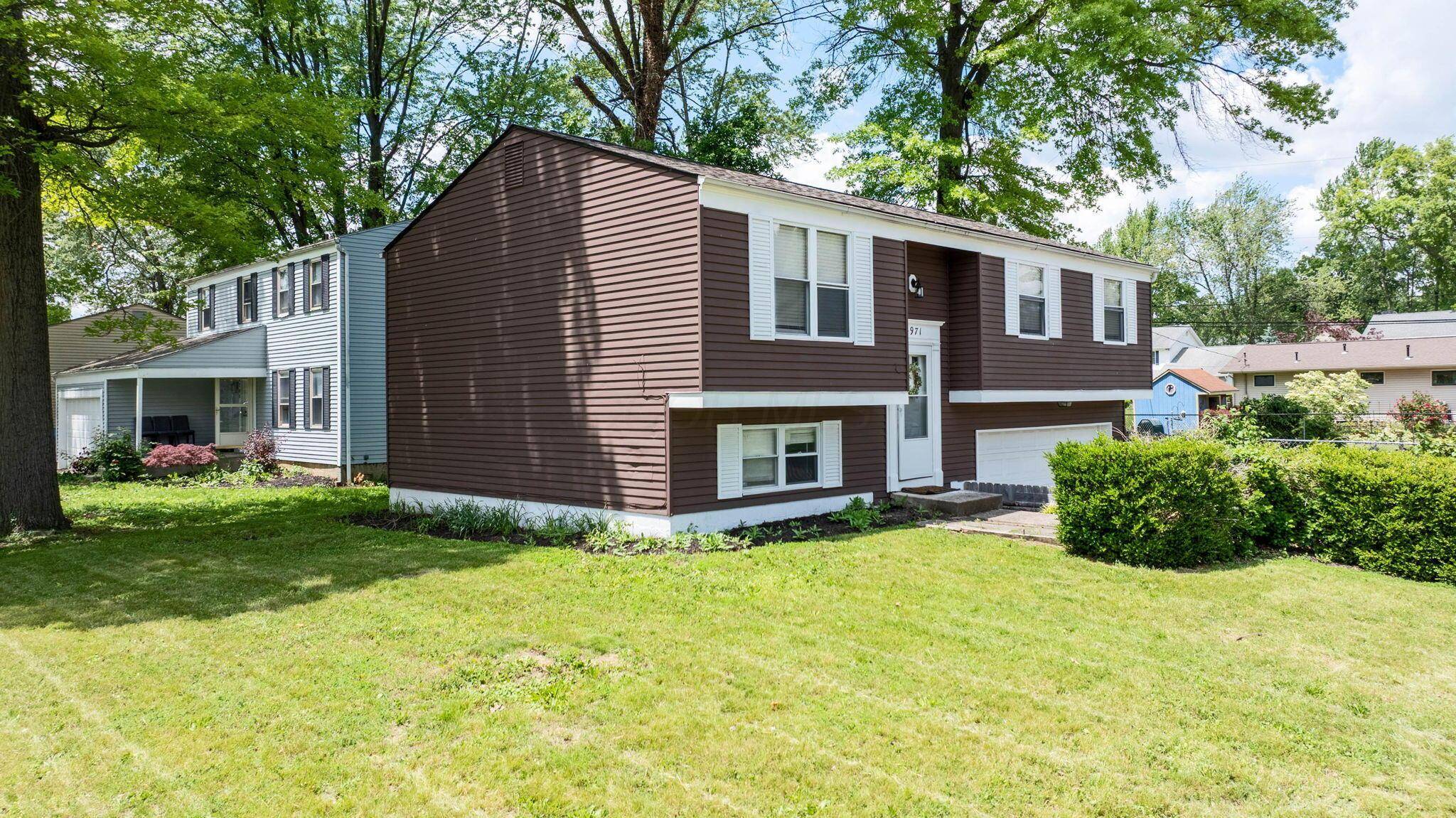 Columbus, OH 43229,4971 Beaumont Avenue