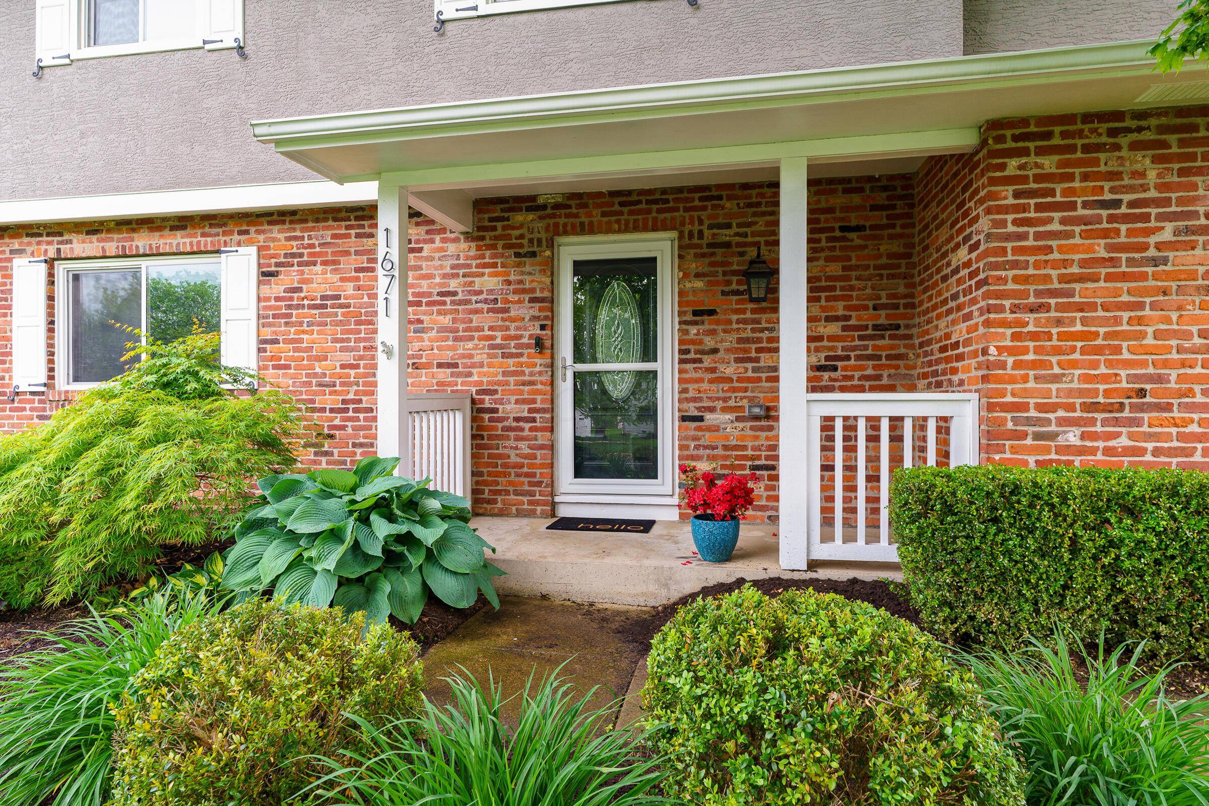 Columbus, OH 43235,1671 Dollivor Drive