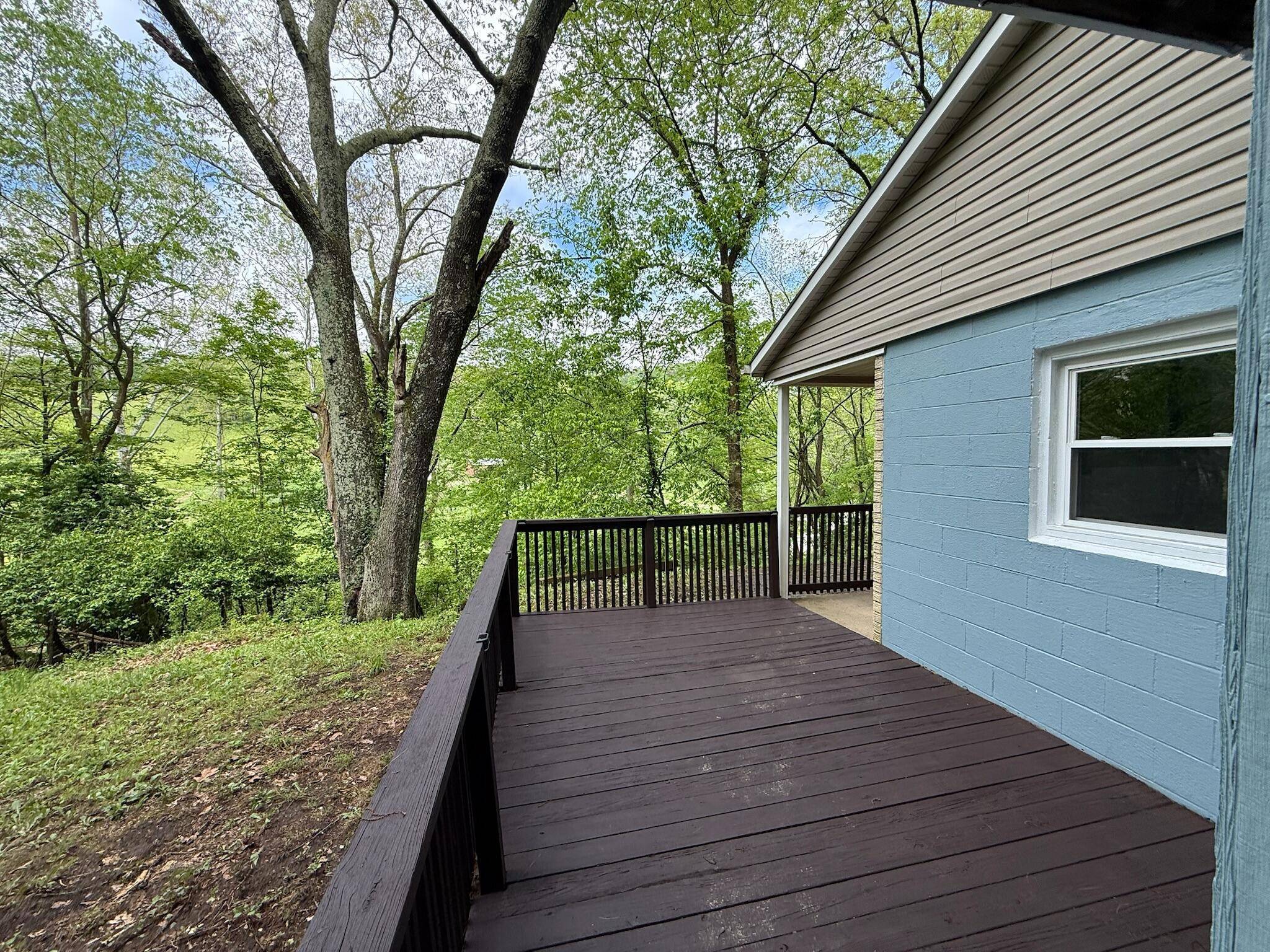 Logan, OH 43138,9966 Larimer Road