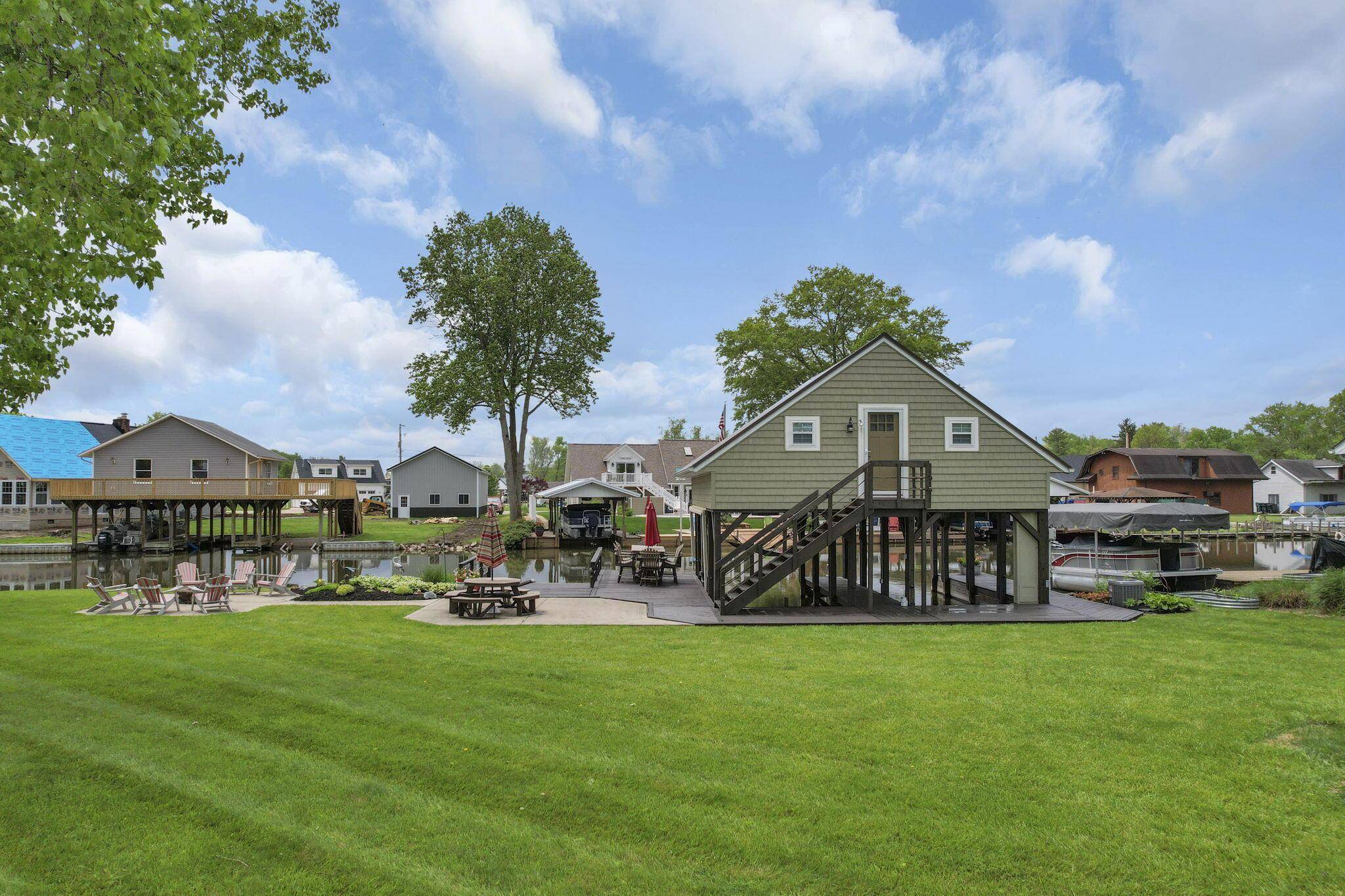 Thornville, OH 43076,0 Canoe Lane
