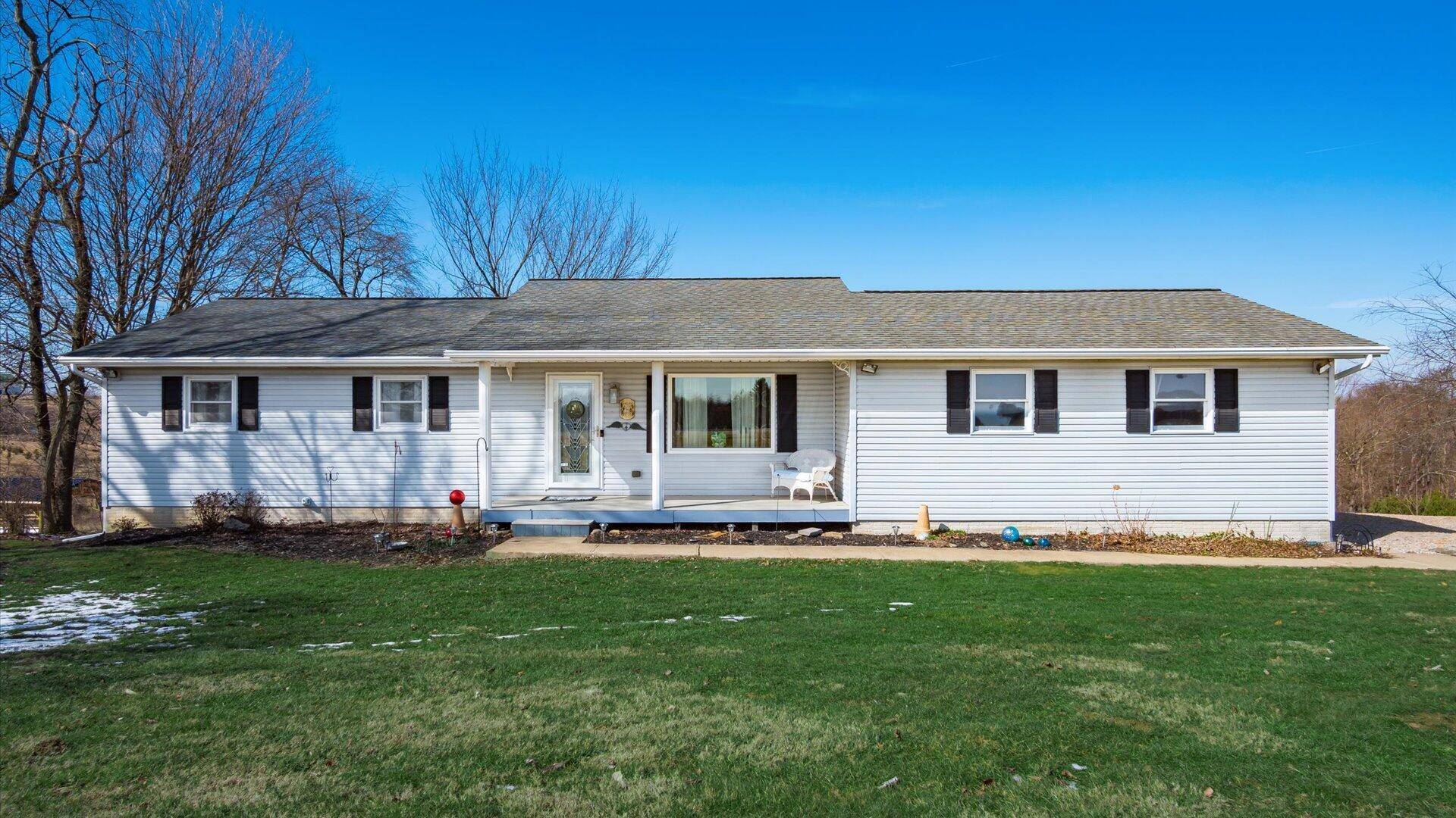 Somerset, OH 43783,3890 Township Road 70