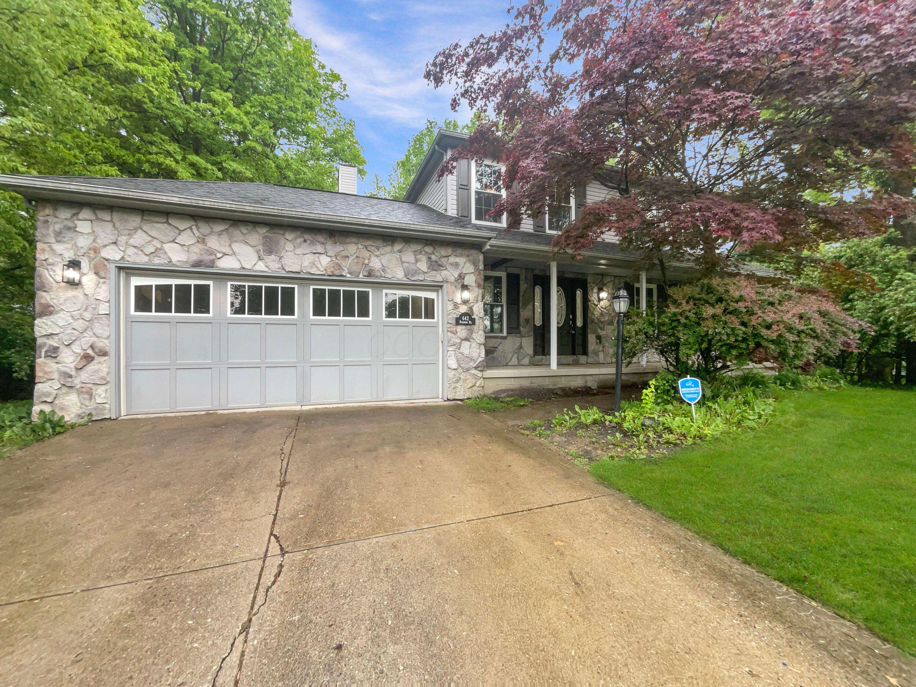 Columbus, OH 43230,642 Ridenour Road