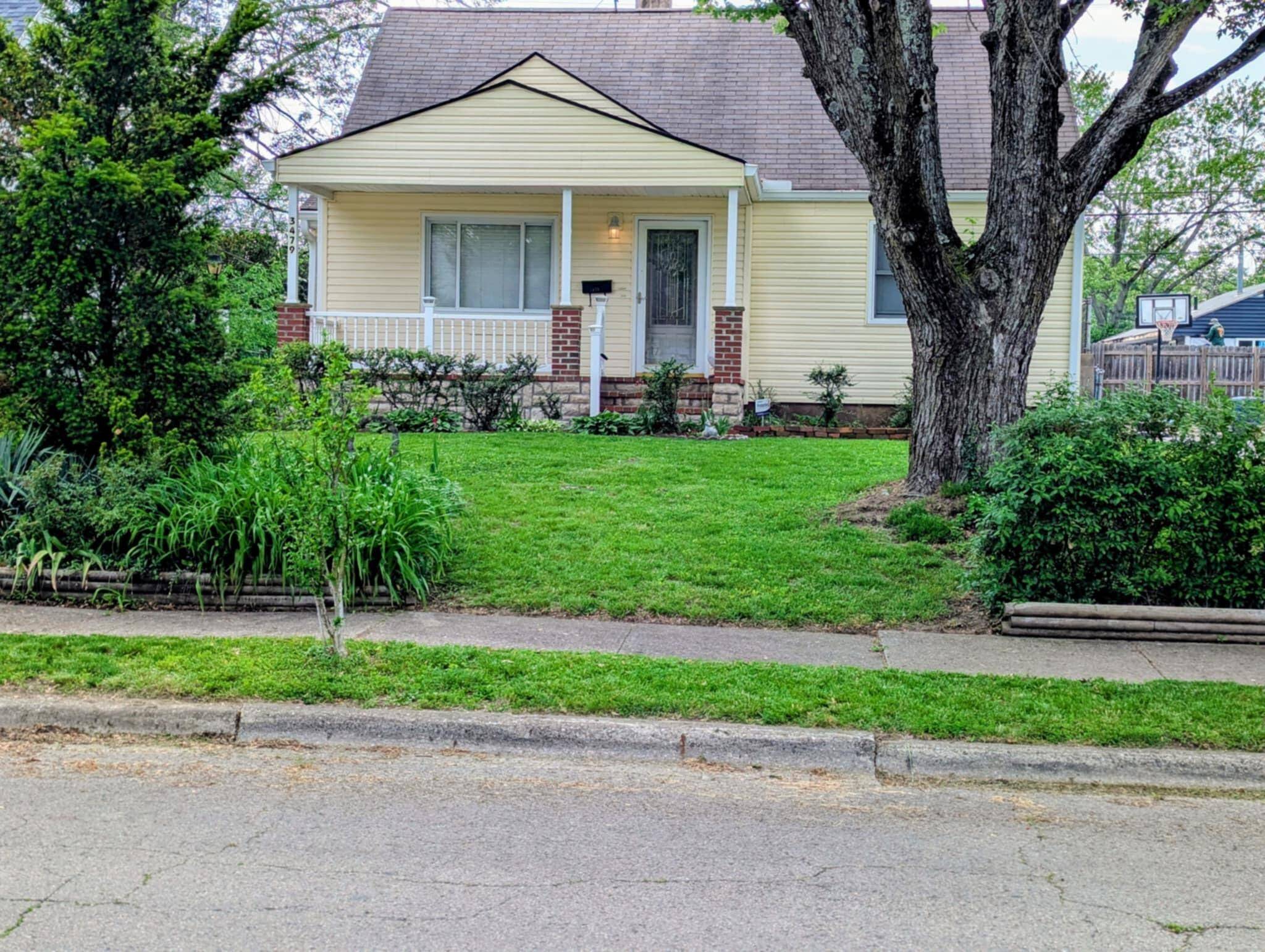 Columbus, OH 43224,3479 Medina Avenue