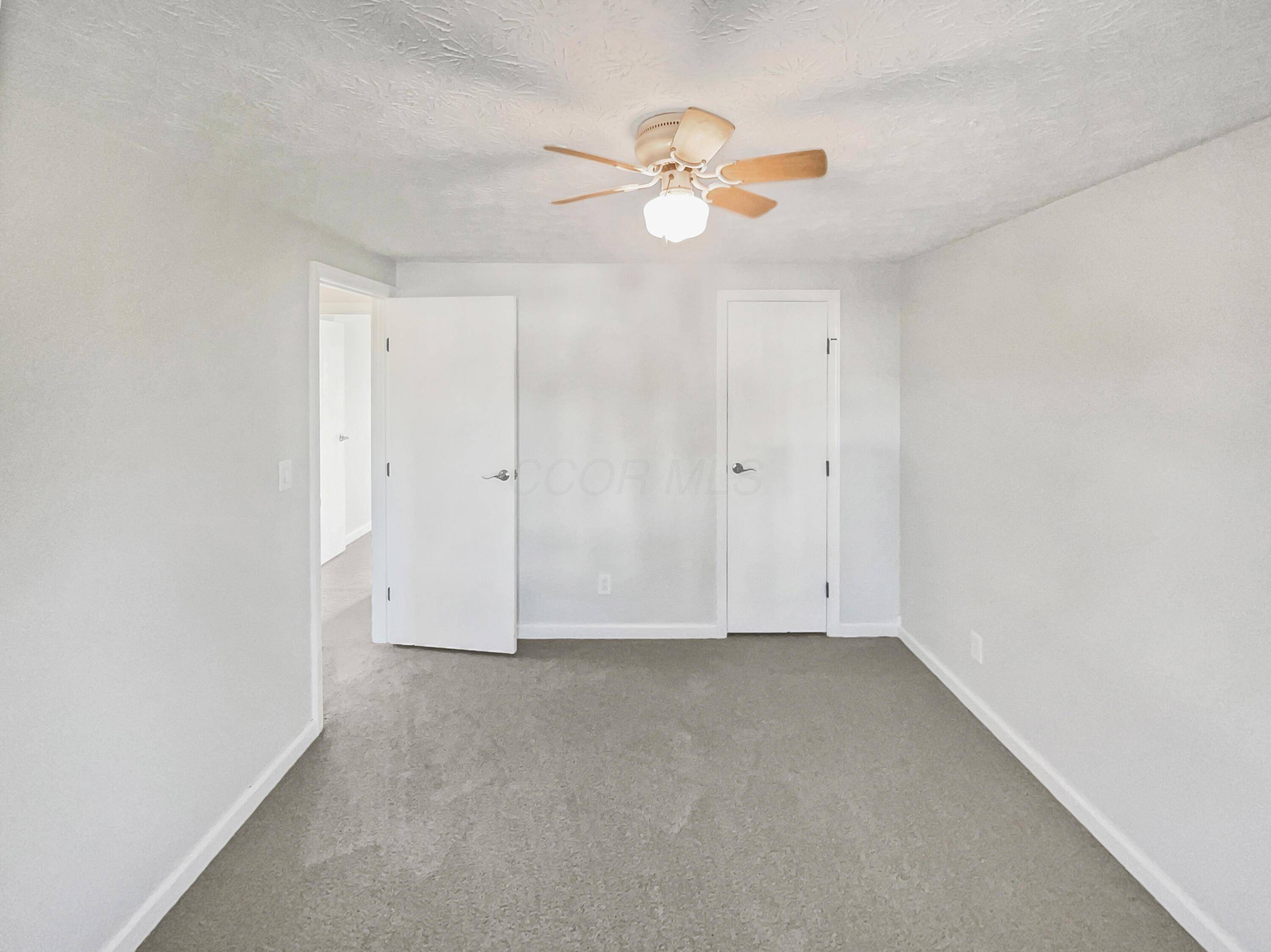 Grove City, OH 43123,2620 Trailwind Street
