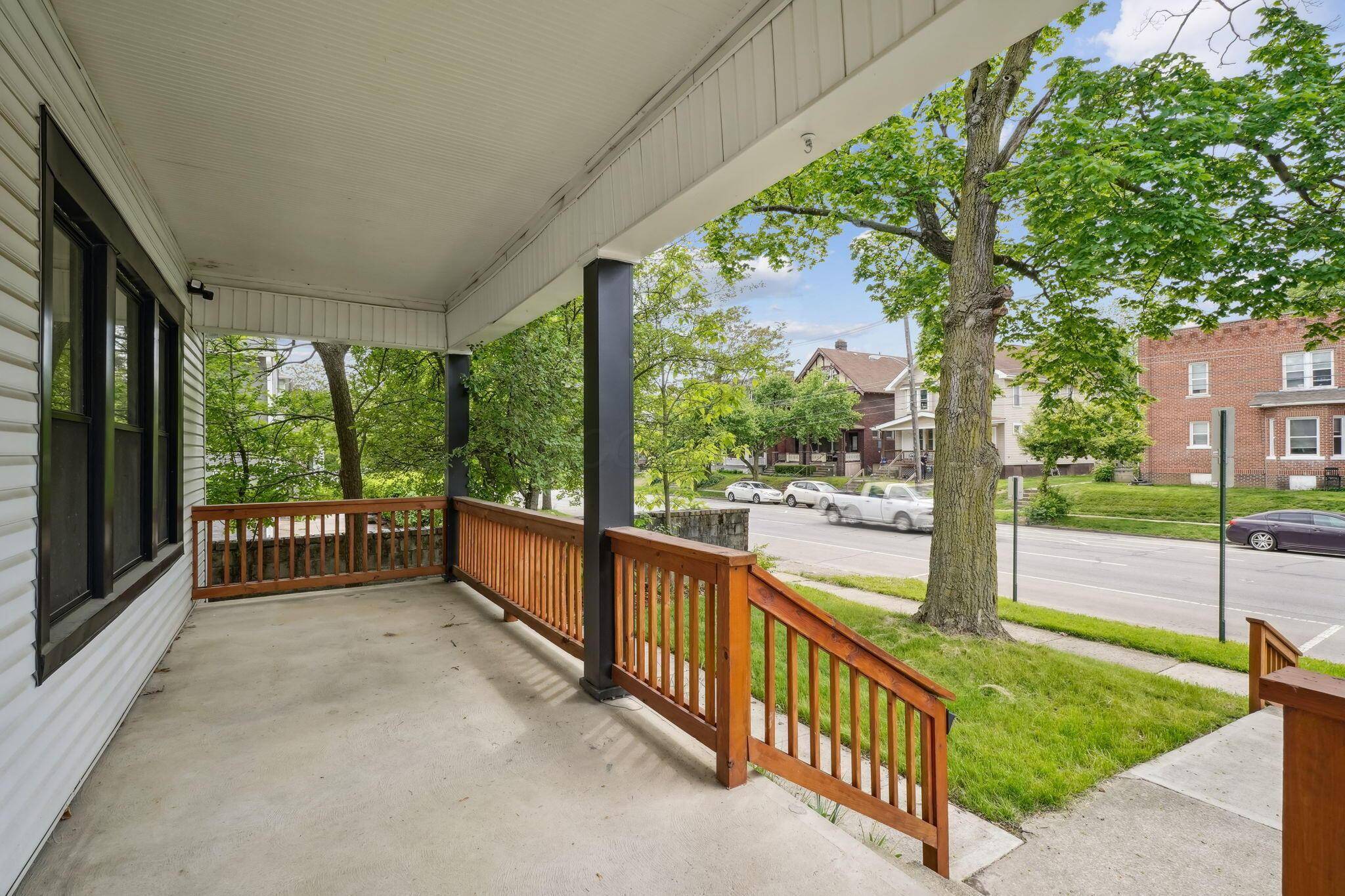 Columbus, OH 43201,2230 N 4th Street