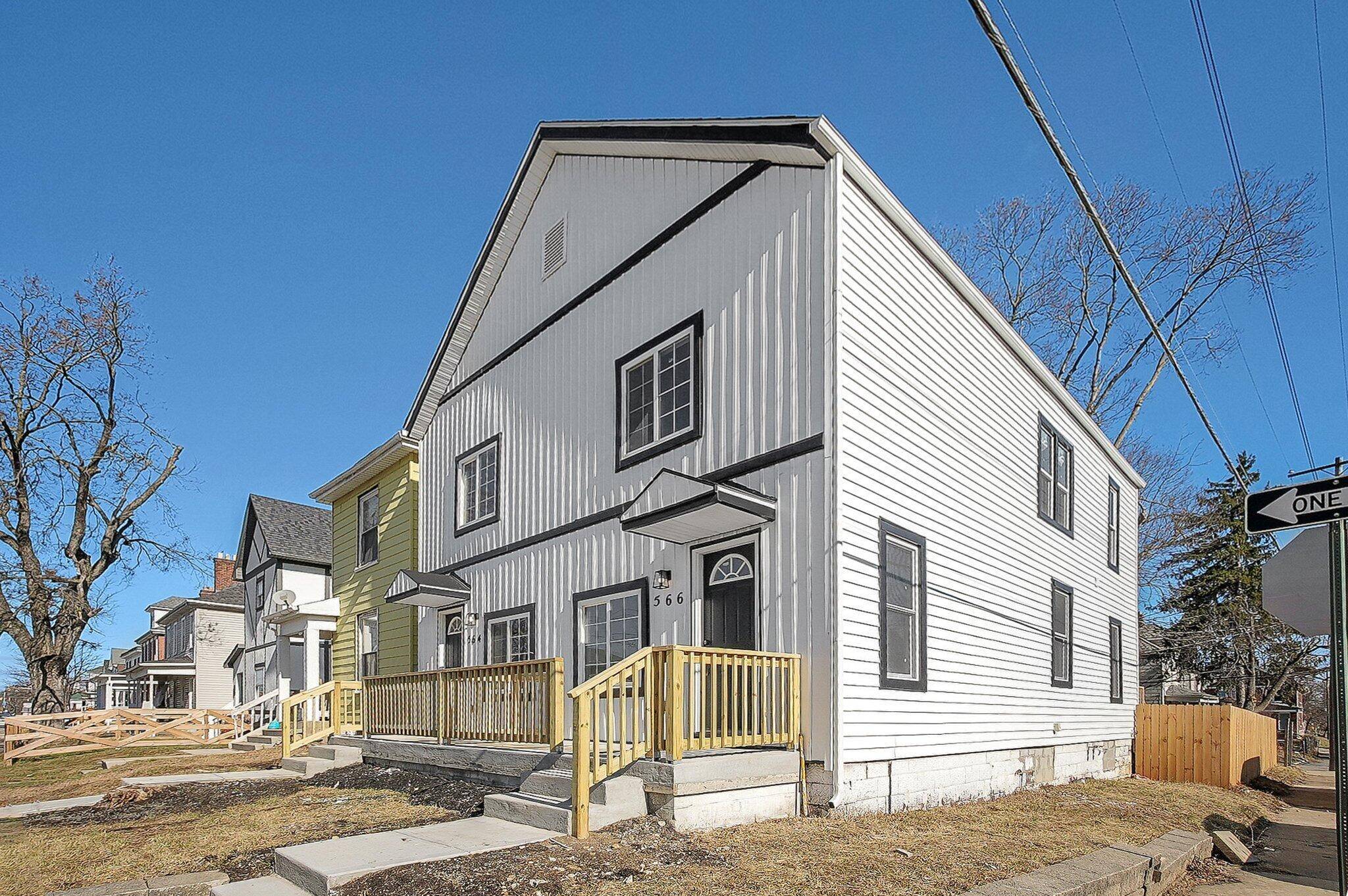 Columbus, OH 43205,564566 Kelton Avenue