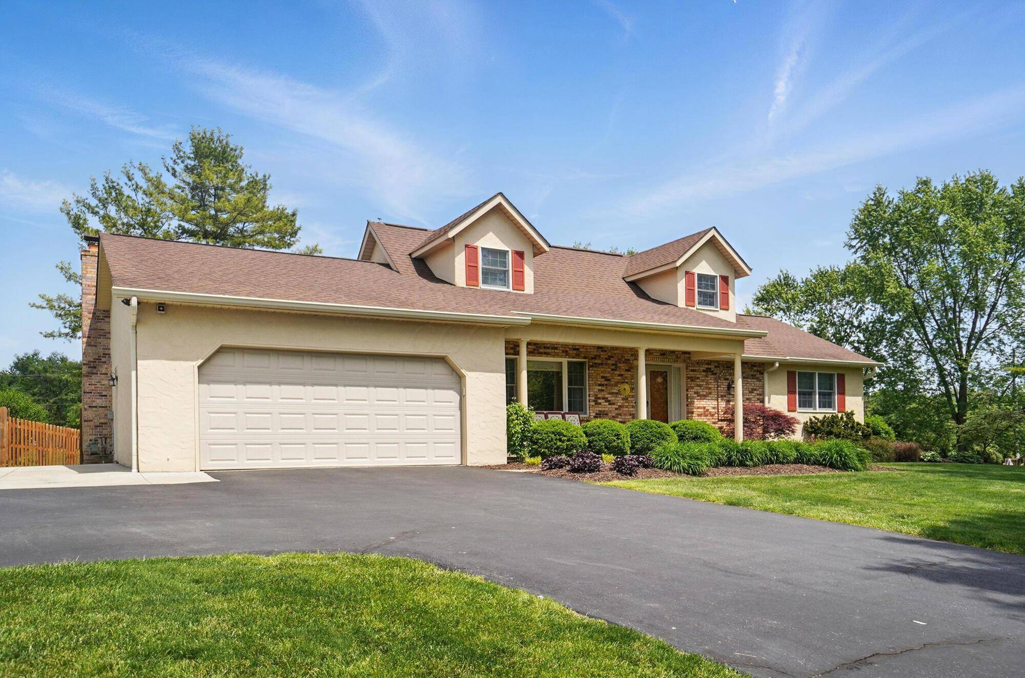 Grove City, OH 43123,5336 Rocky Creek Drive