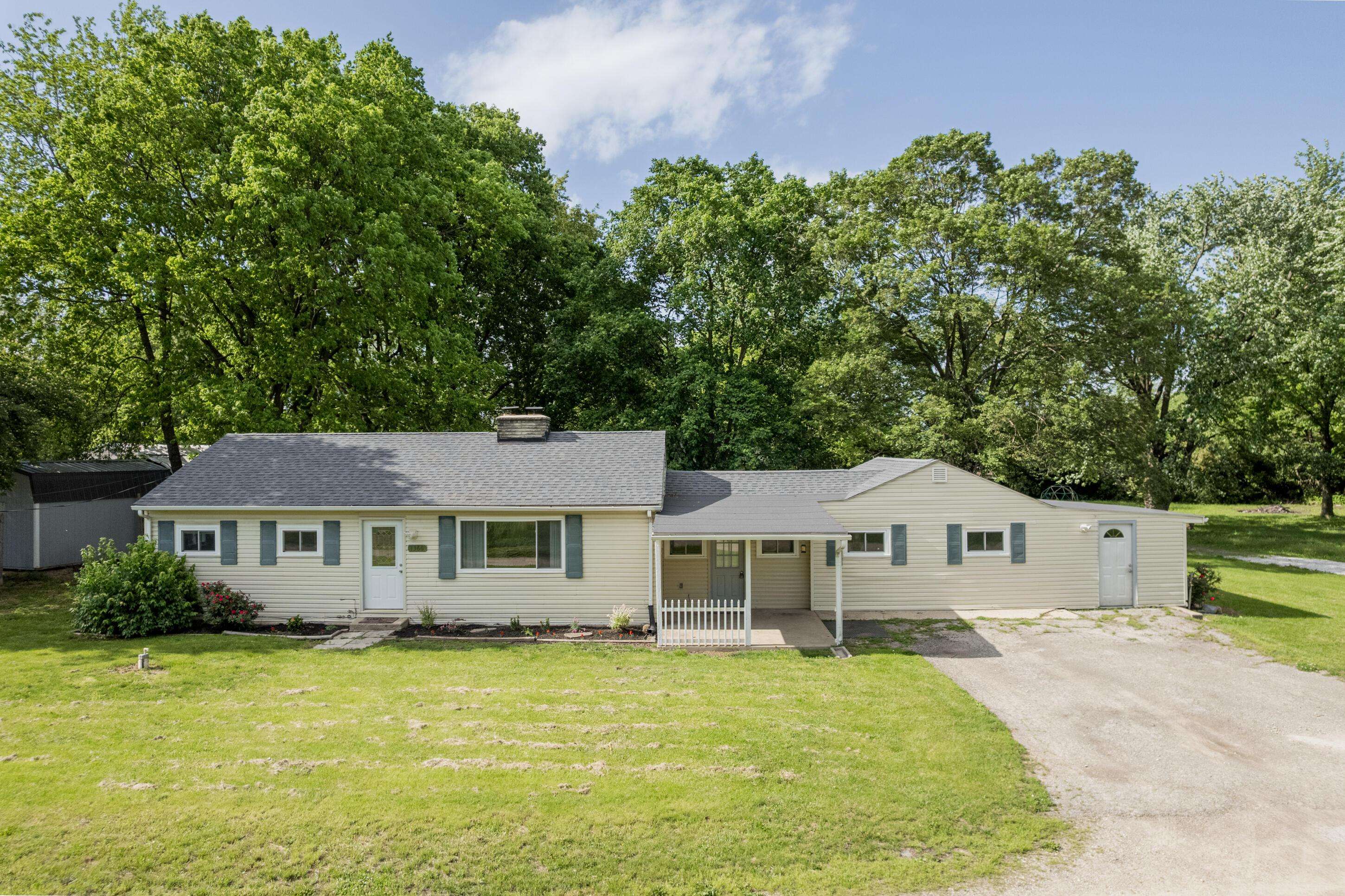 Grove City, OH 43123,1366 Dyer Road