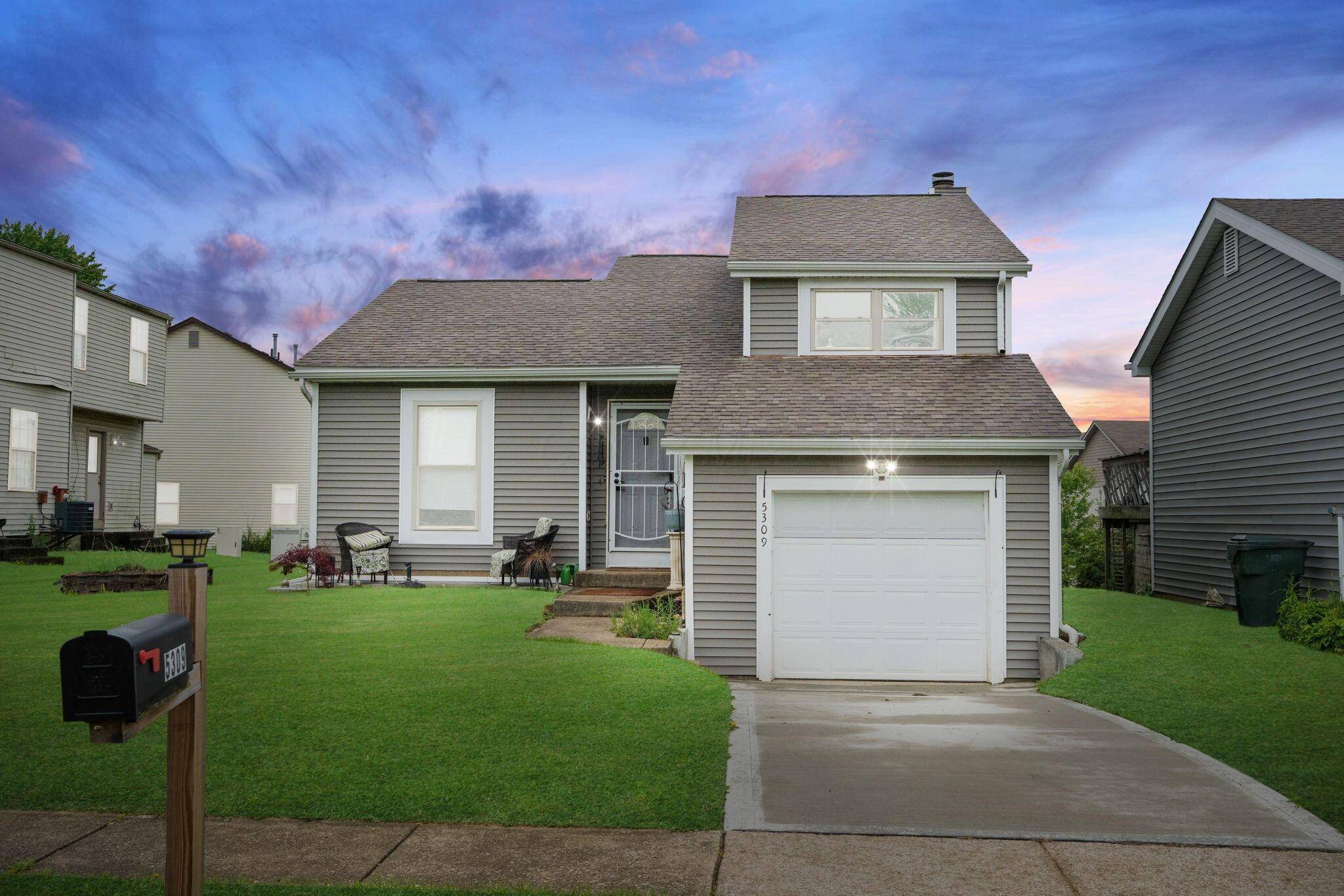 Columbus, OH 43230,5309 Trillium Court