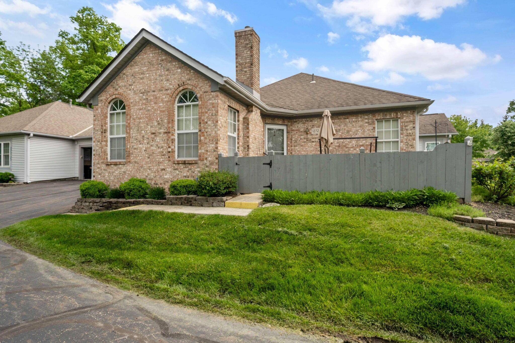 Columbus, OH 43230,1272 Villa Oaks Court