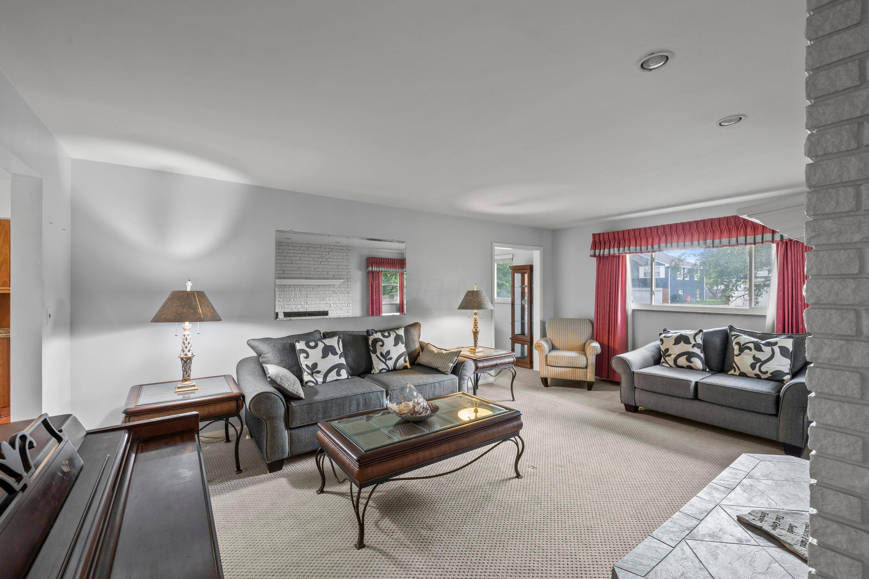 Columbus, OH 43209,1482 Cottingham Court