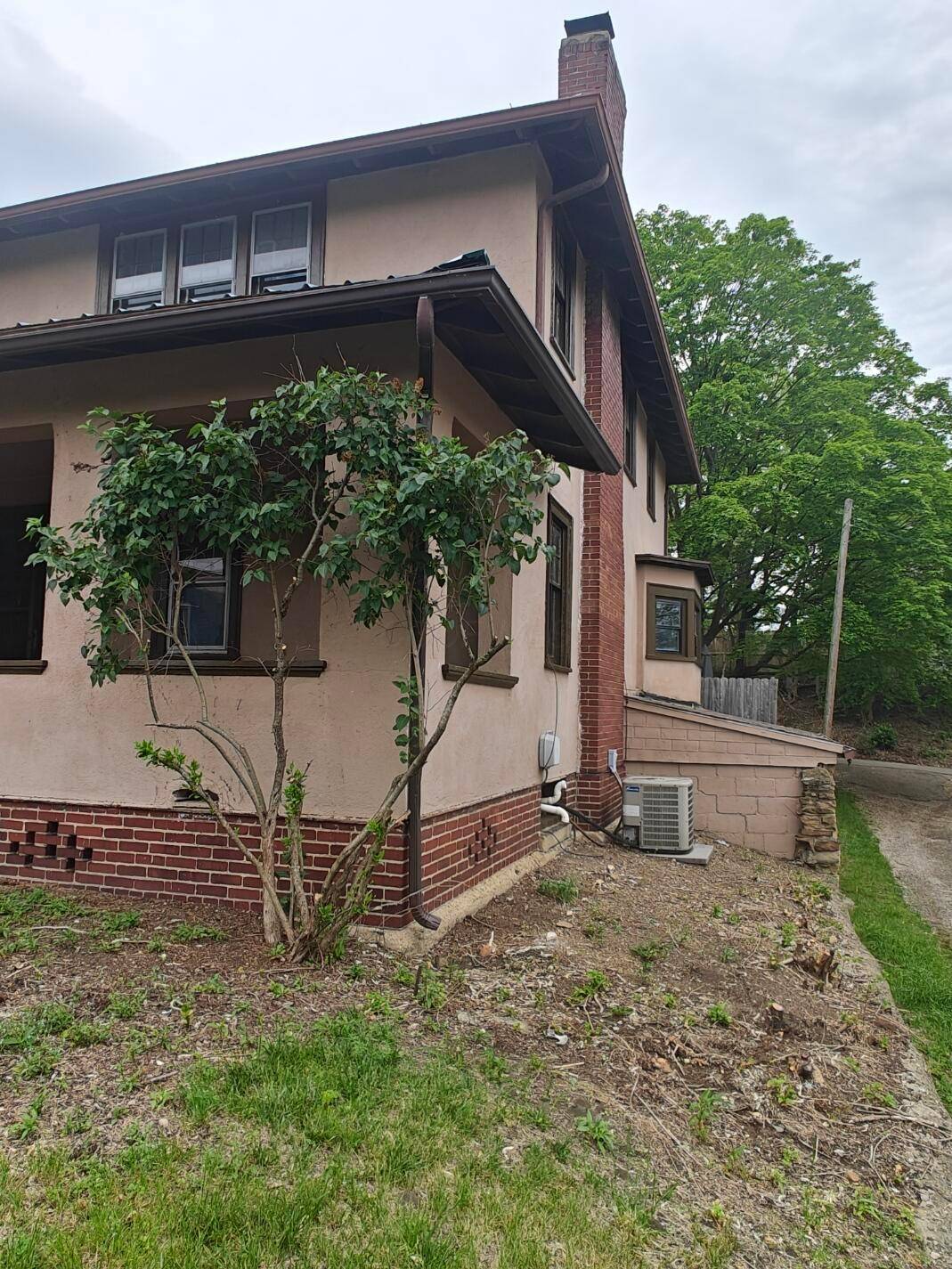 Newark, OH 43055,16 N 7th Street