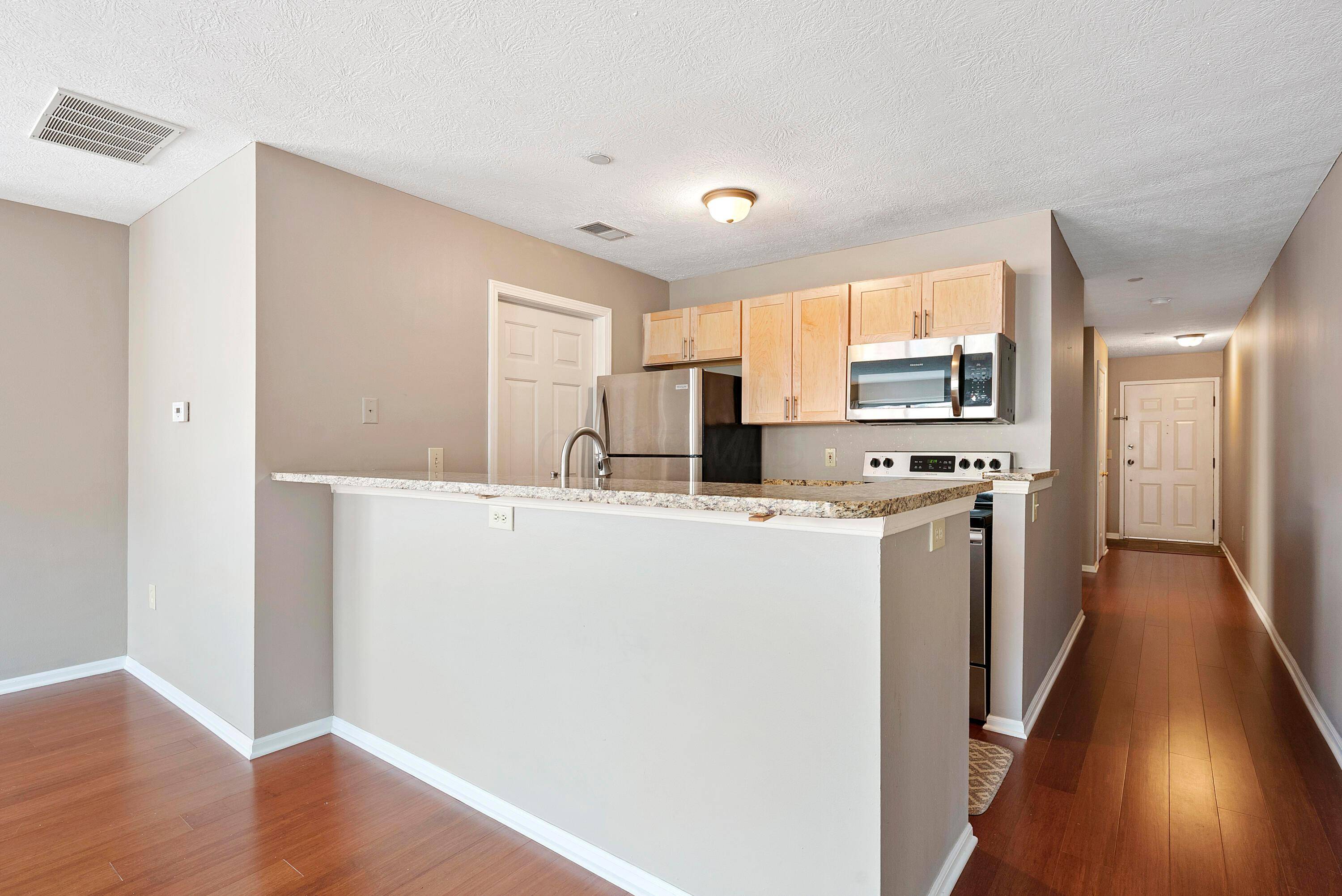 Columbus, OH 43215,35 Buttles Avenue #A