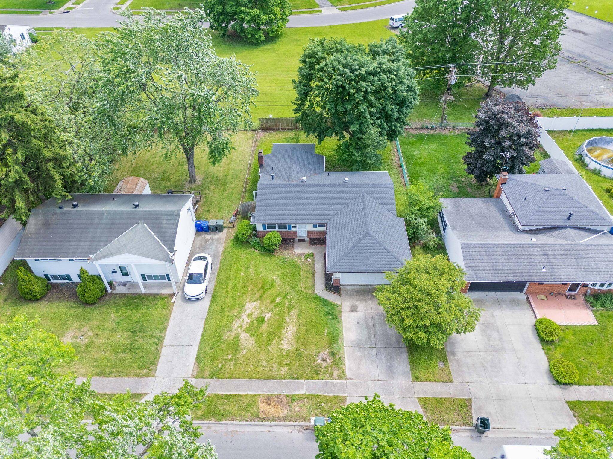 Columbus, OH 43232,4861 Warminster Drive