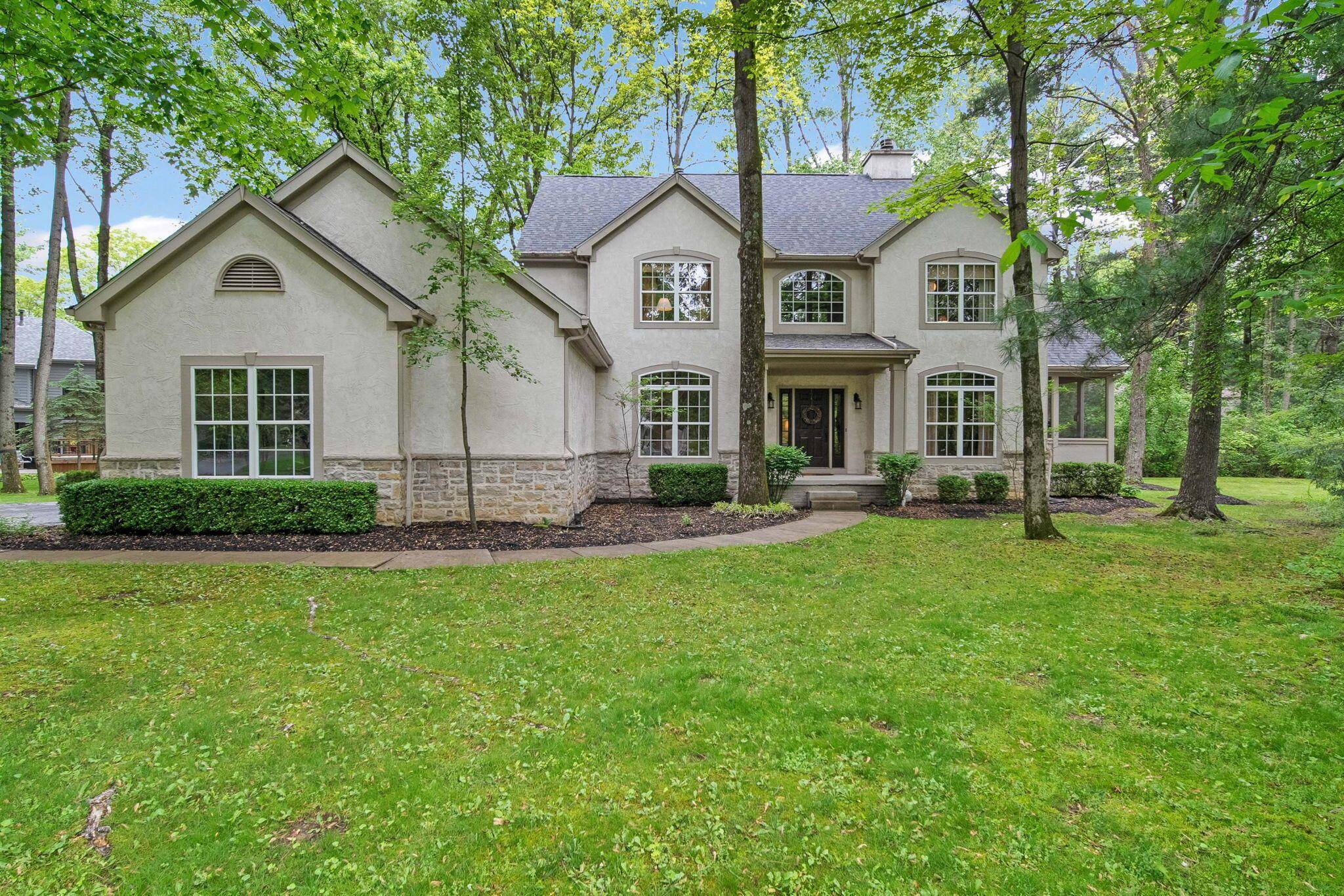 Columbus, OH 43230,364 Morgan Lane