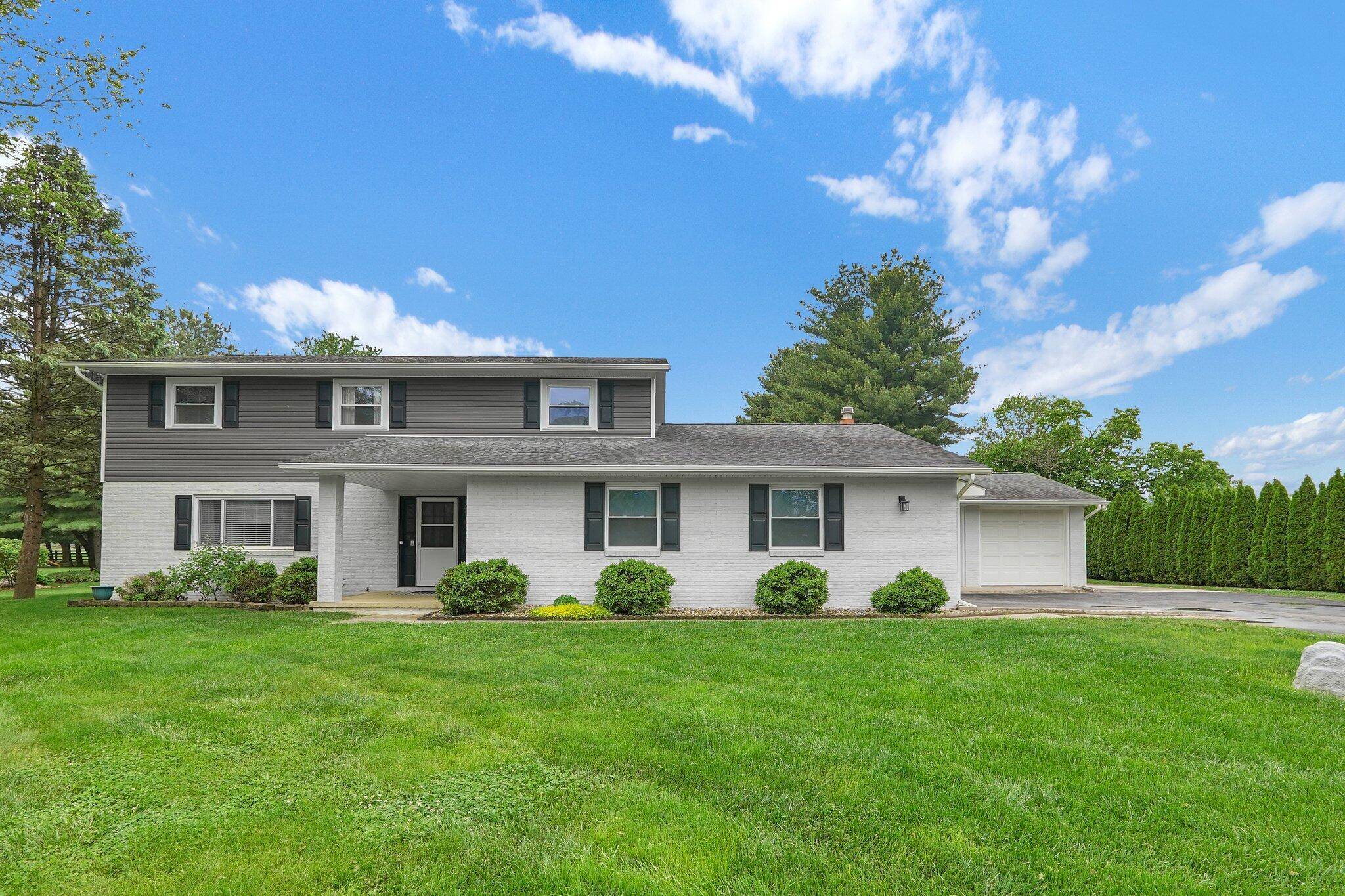 Baltimore, OH 43105,11831 Woodbridge Lane