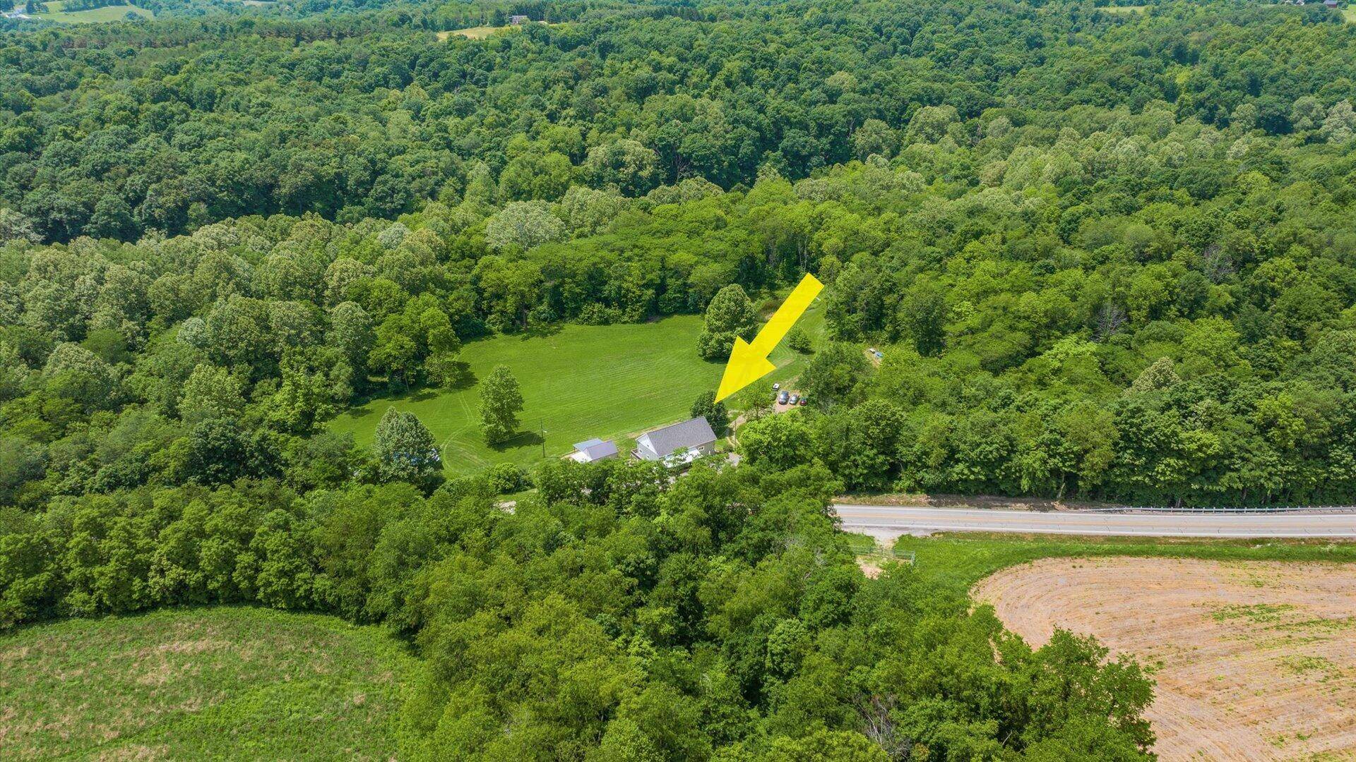 Bremen, OH 43107,865 Logan Thornville Road