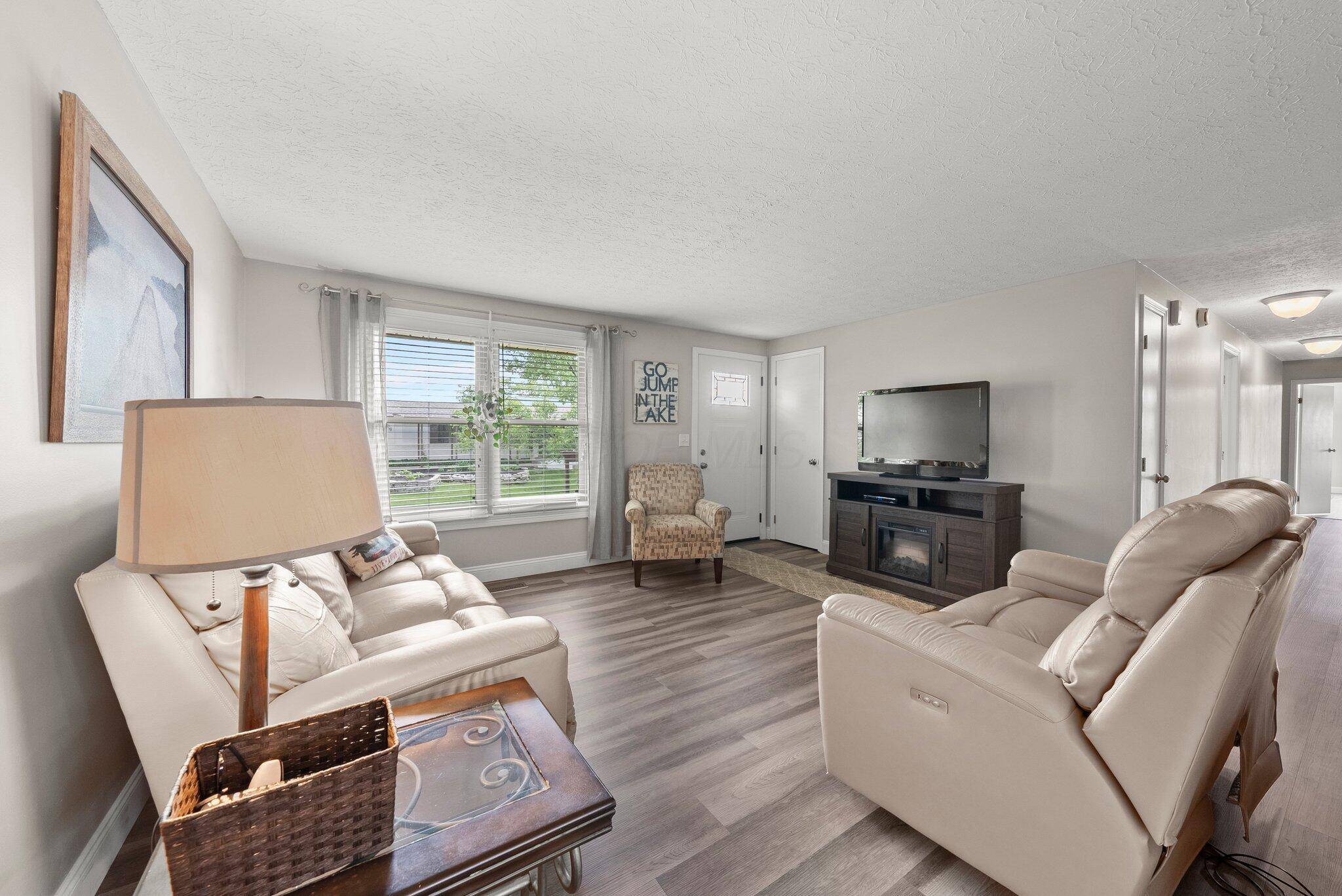 London, OH 43140,1244 E Choctaw Drive
