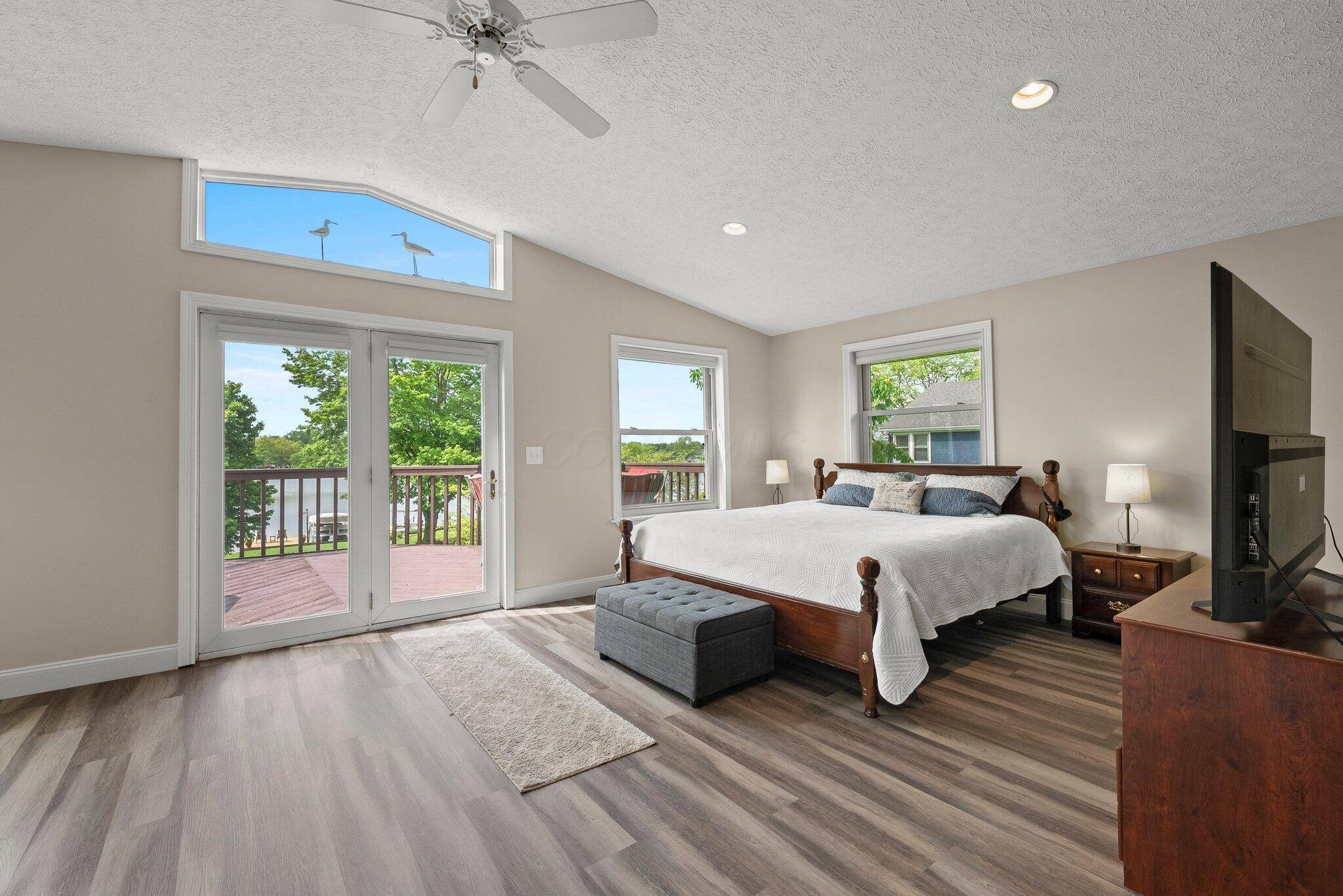 London, OH 43140,1244 E Choctaw Drive