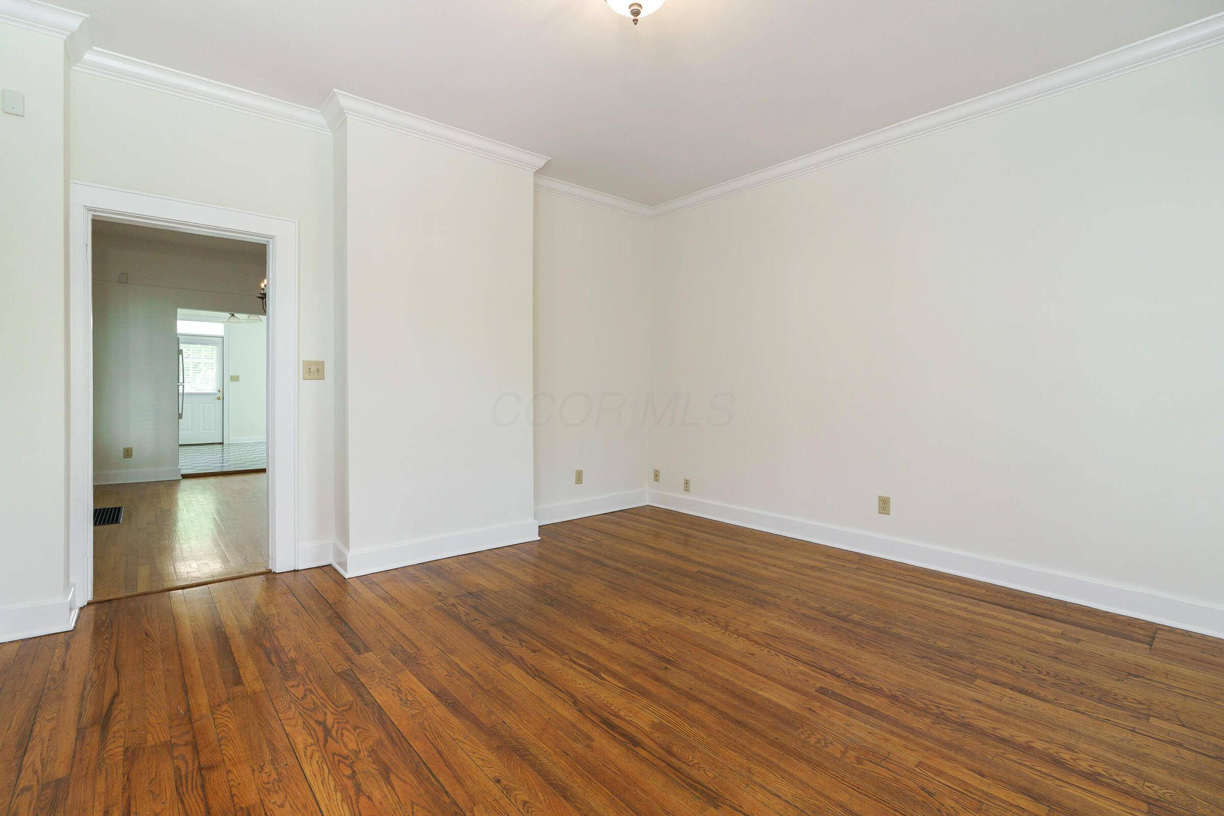 Columbus, OH 43215,688 Hamlet Street