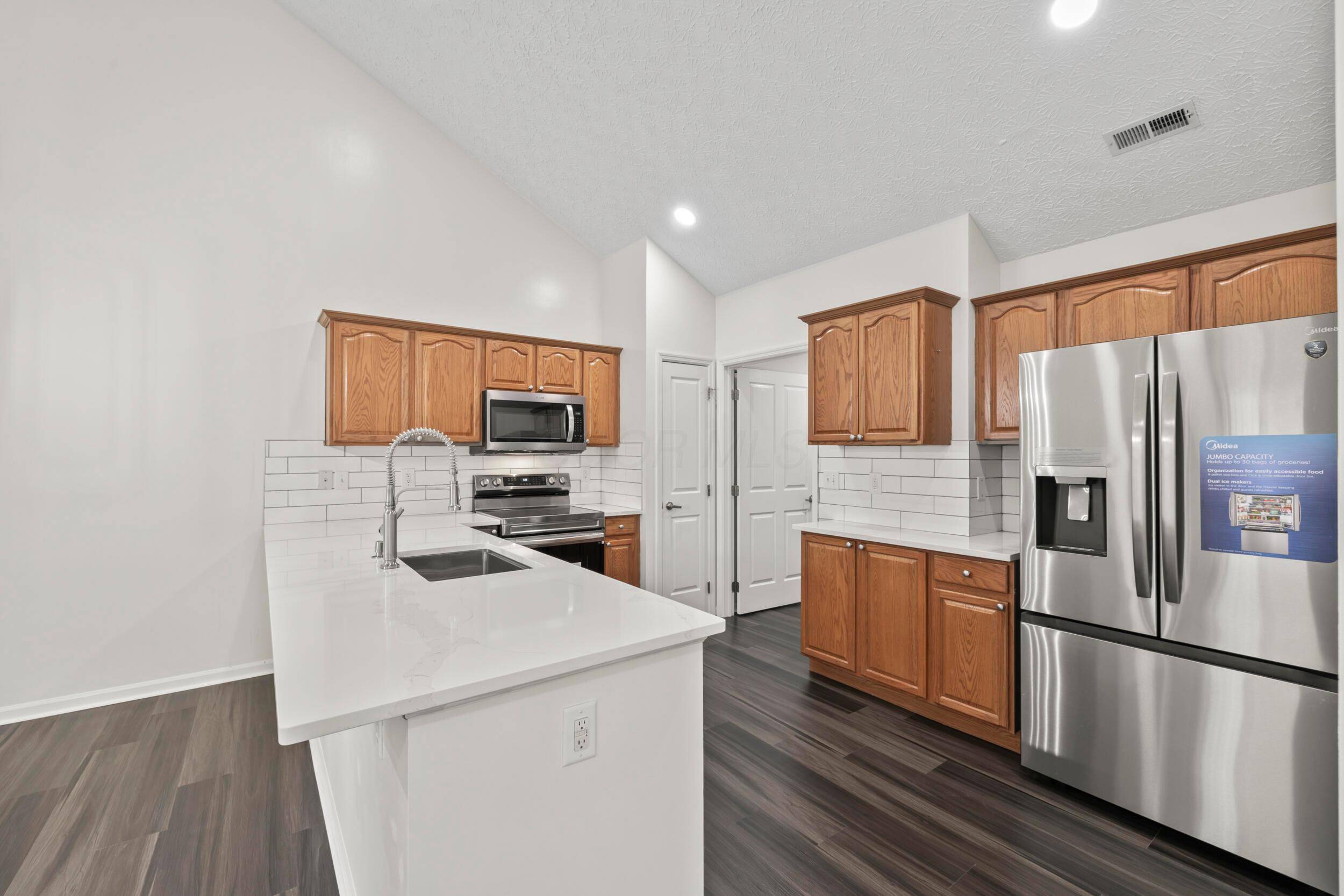 Delaware, OH 43015,143 Falls Peak Lane