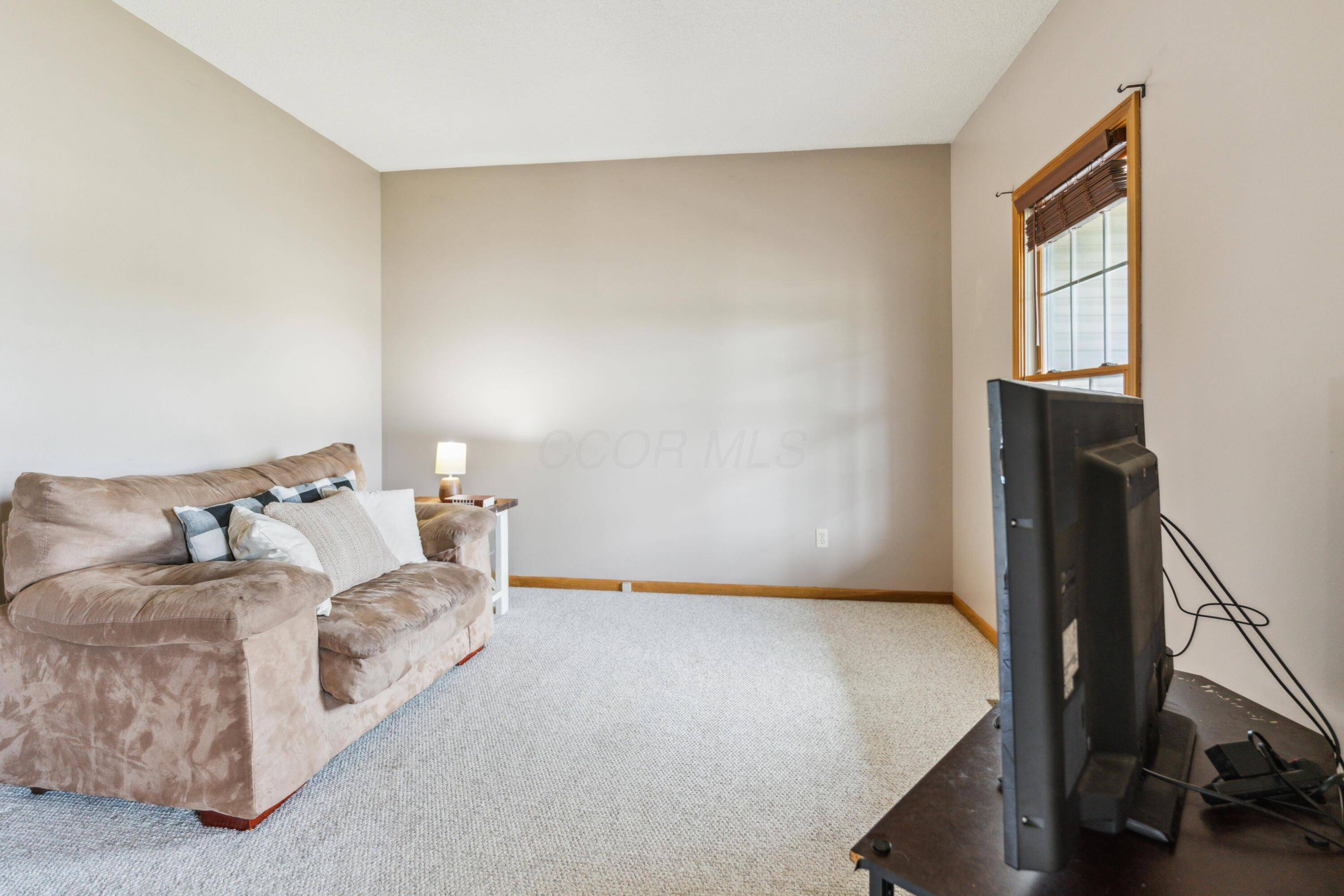 Newark, OH 43056,17994 Claypool Road