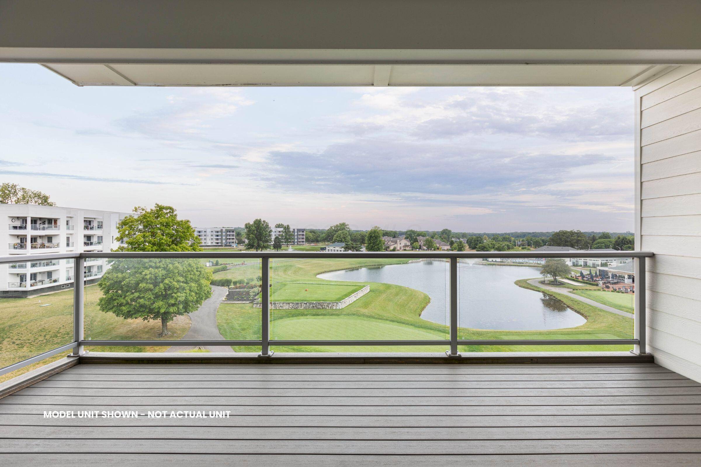 Westerville, OH 43081,5177 HighPointe Lakes Drive #9202