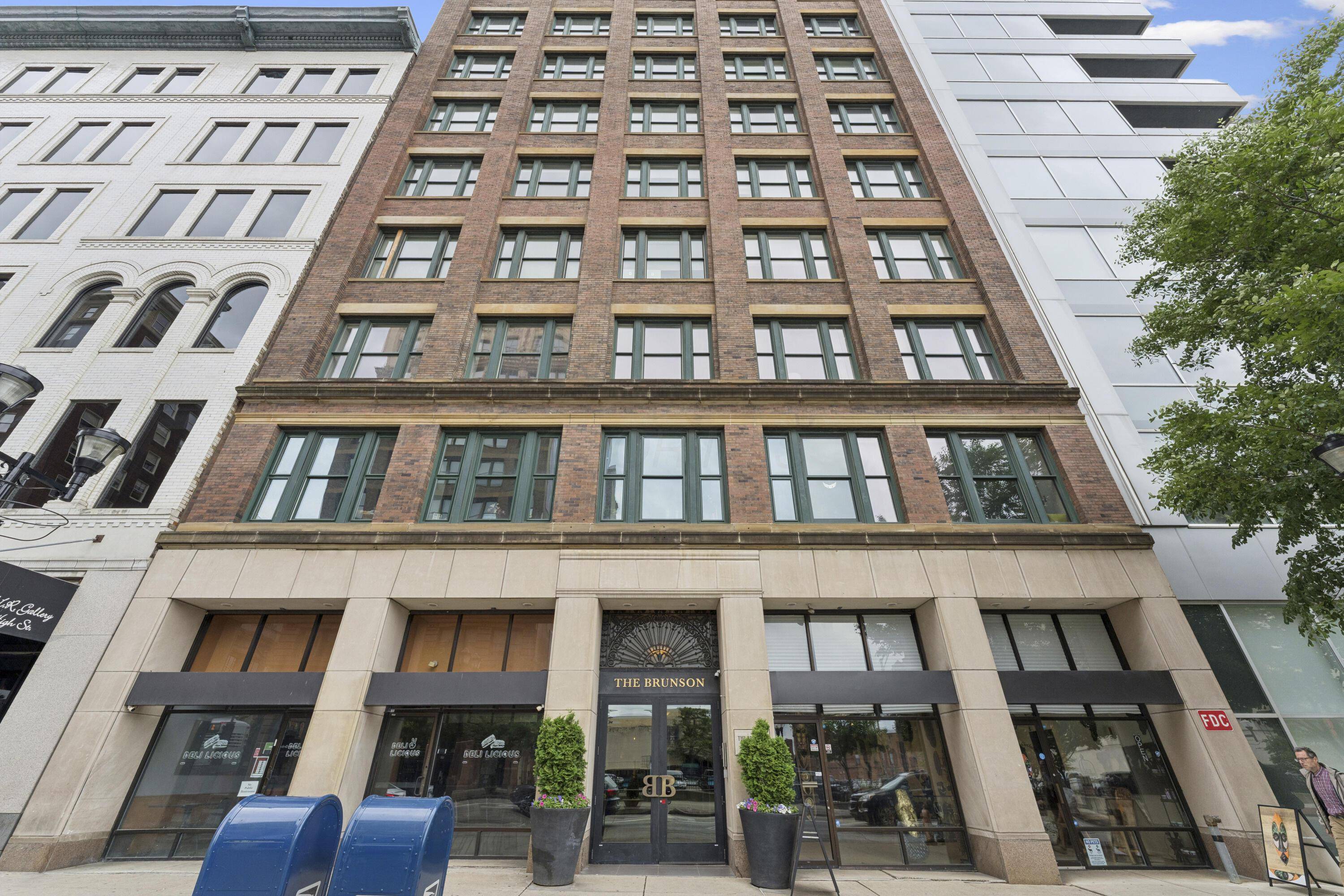 Columbus, OH 43215,145 N High Street #300