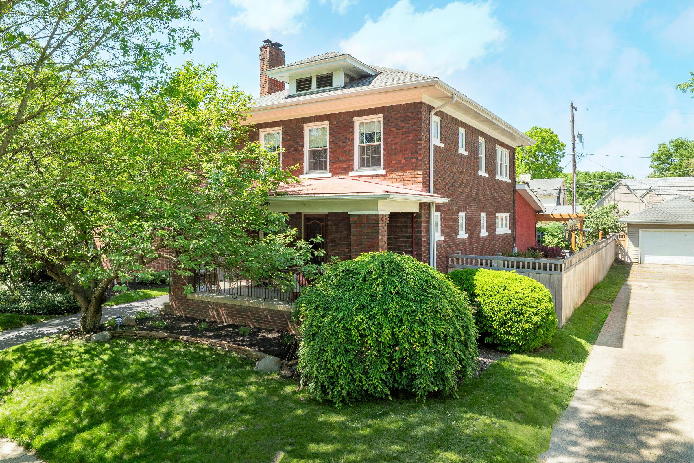 Columbus, OH 43209,2454 Seneca Park Place