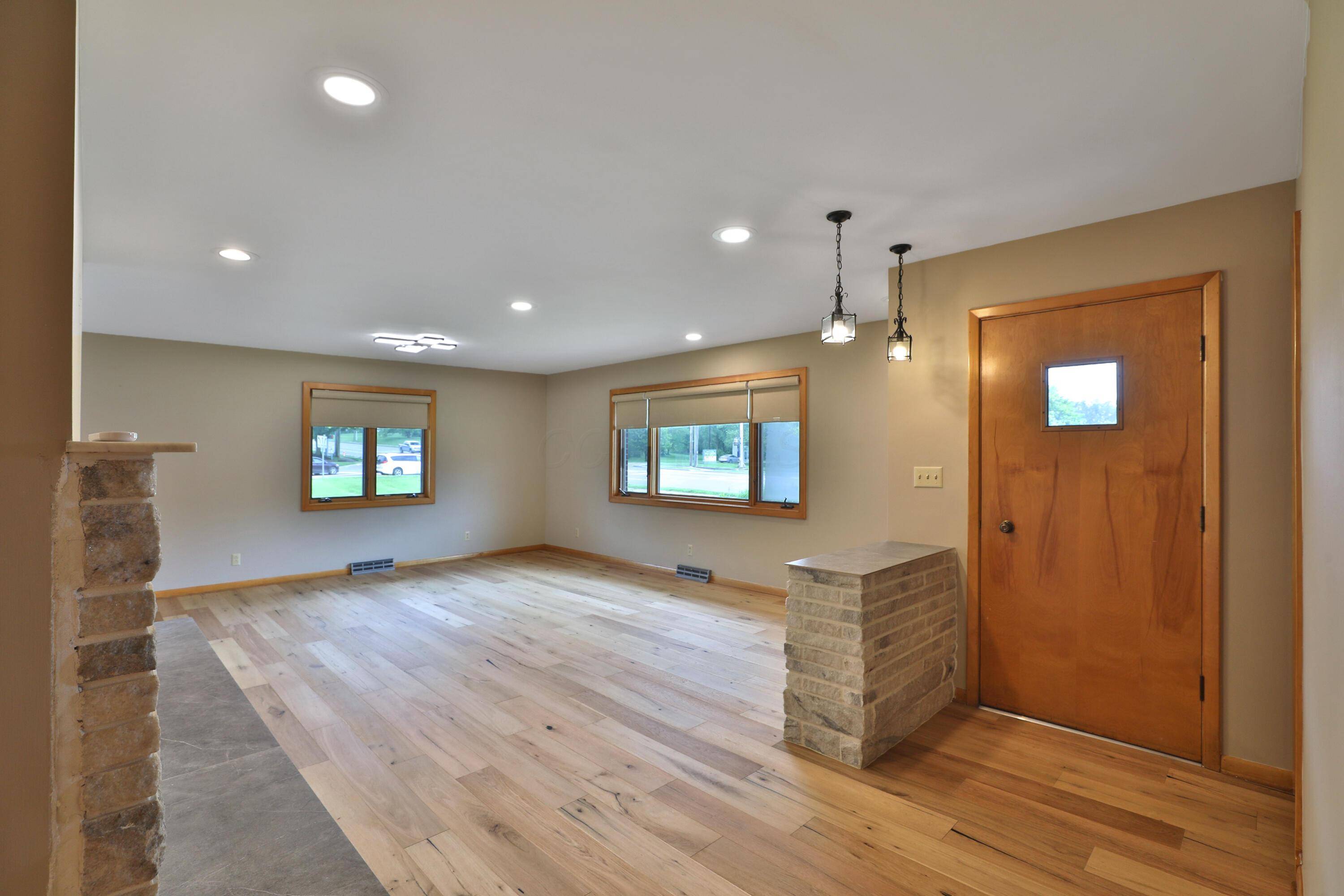 Westerville, OH 43081,465 W Schrock Road