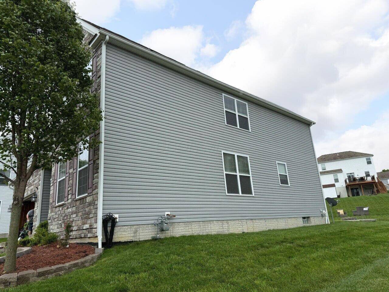 Lithopolis, OH 43136,667 Green Forest Place