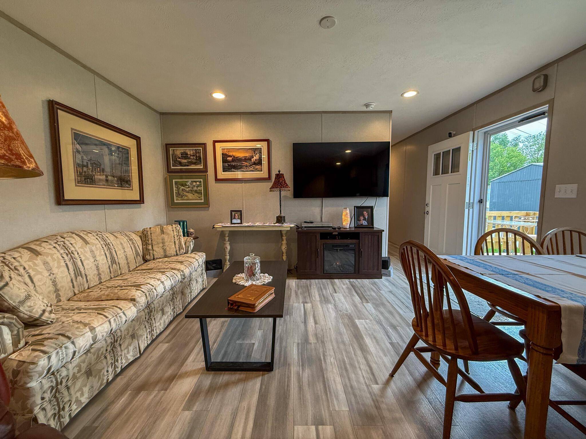 Buckeye Lake, OH 43008,4711 Walnut Road #F2