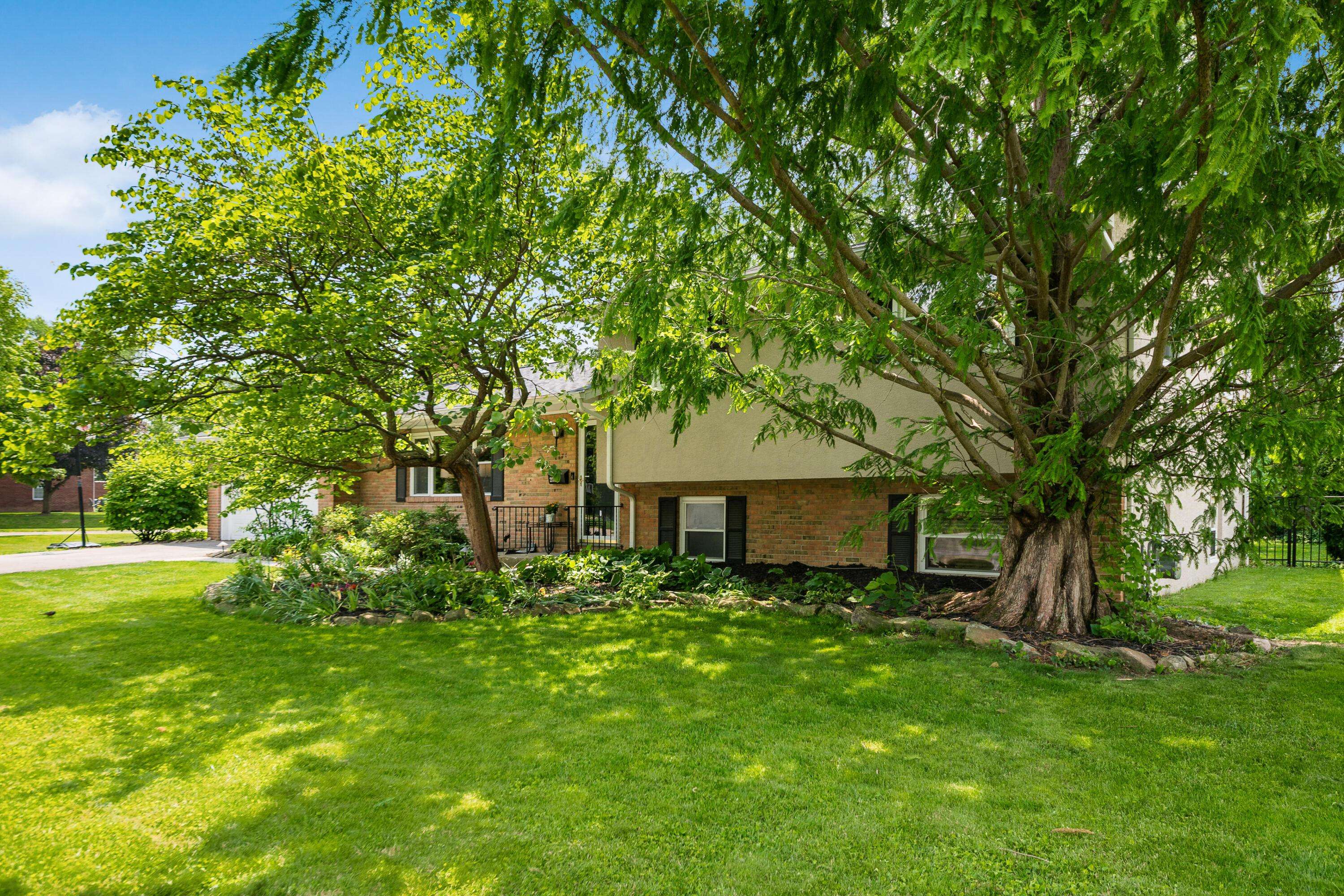 Upper Arlington, OH 43221,2175 Ridgeview Road