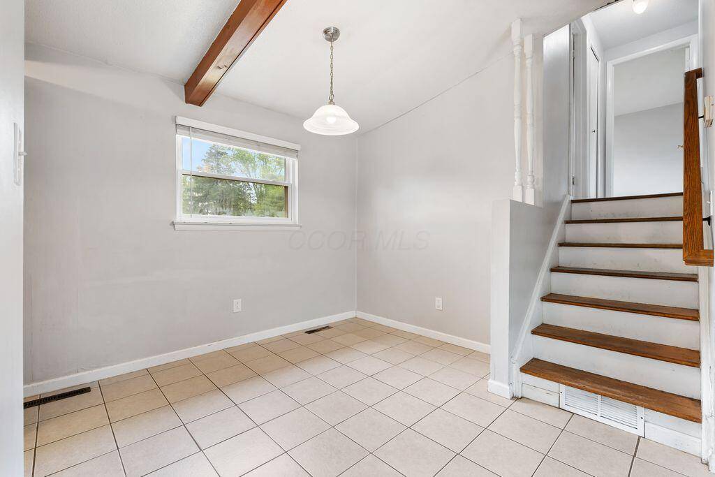 Columbus, OH 43232,4880 Carbondale Drive