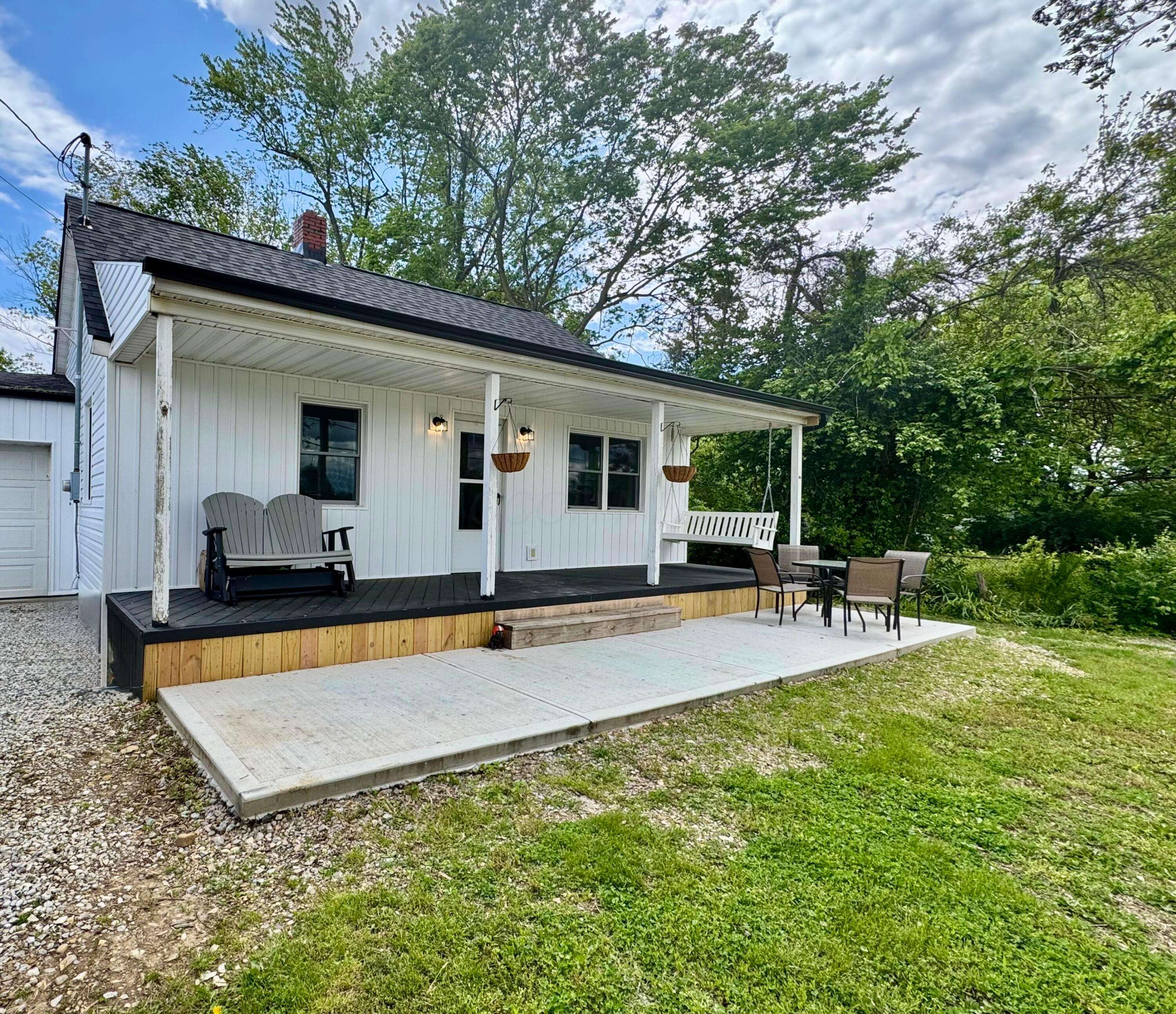 Ashville, OH 43103,4425 Ashville Fairfield Road