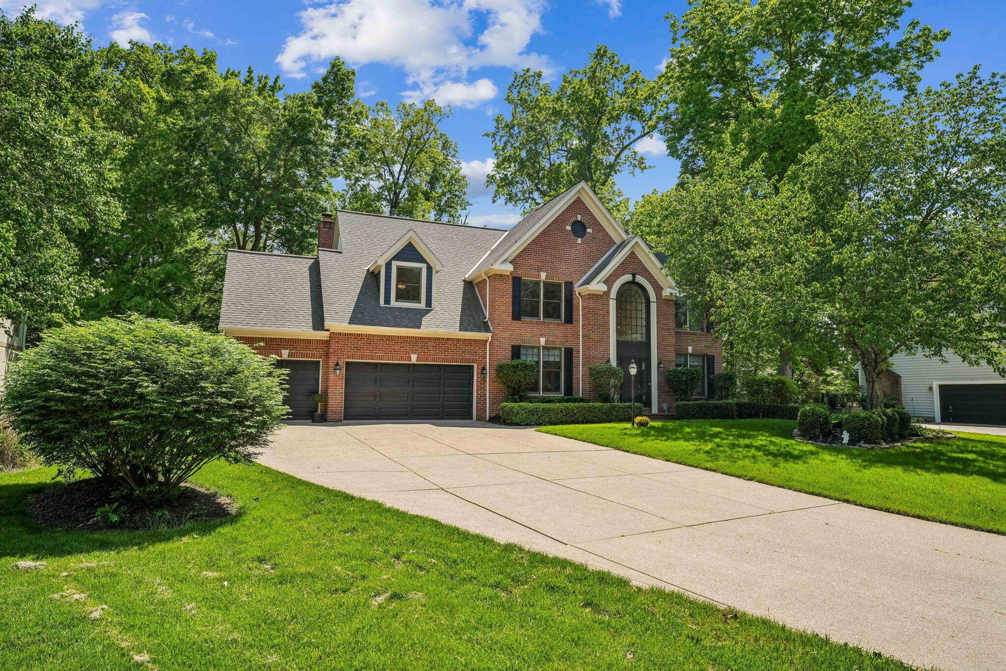 New Albany, OH 43054,1229 Whispering Meadow Court