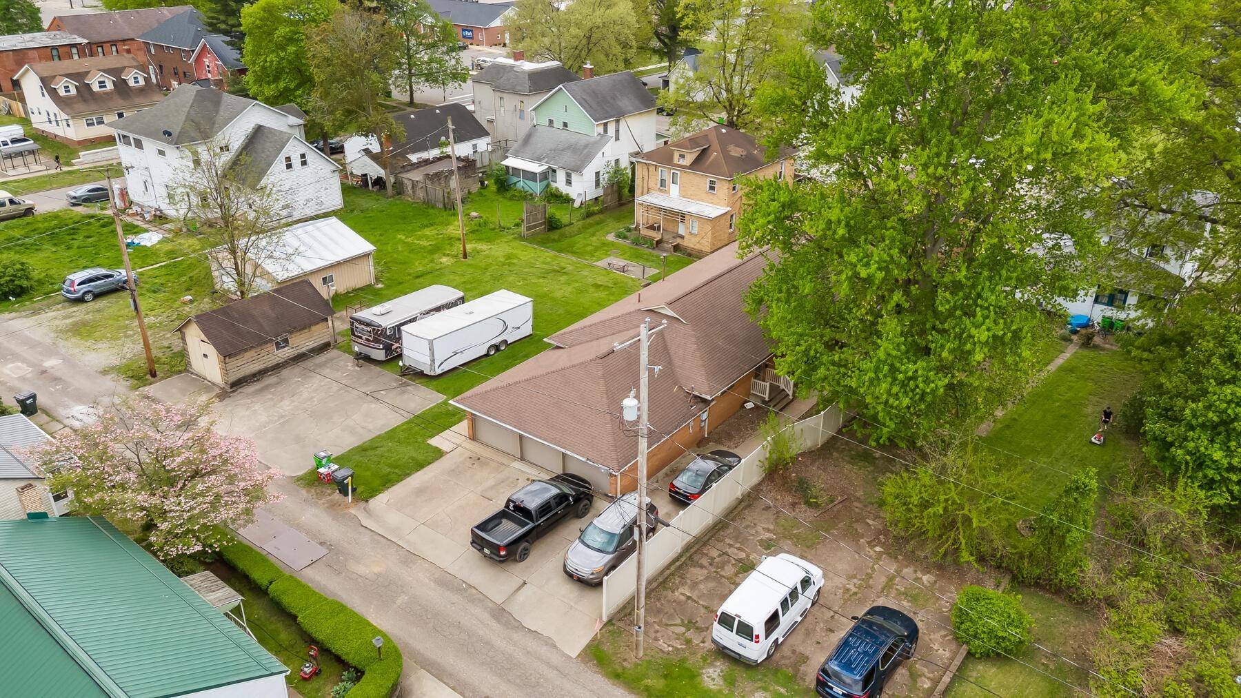 Coshocton, OH 43812,320 N 3rd Street