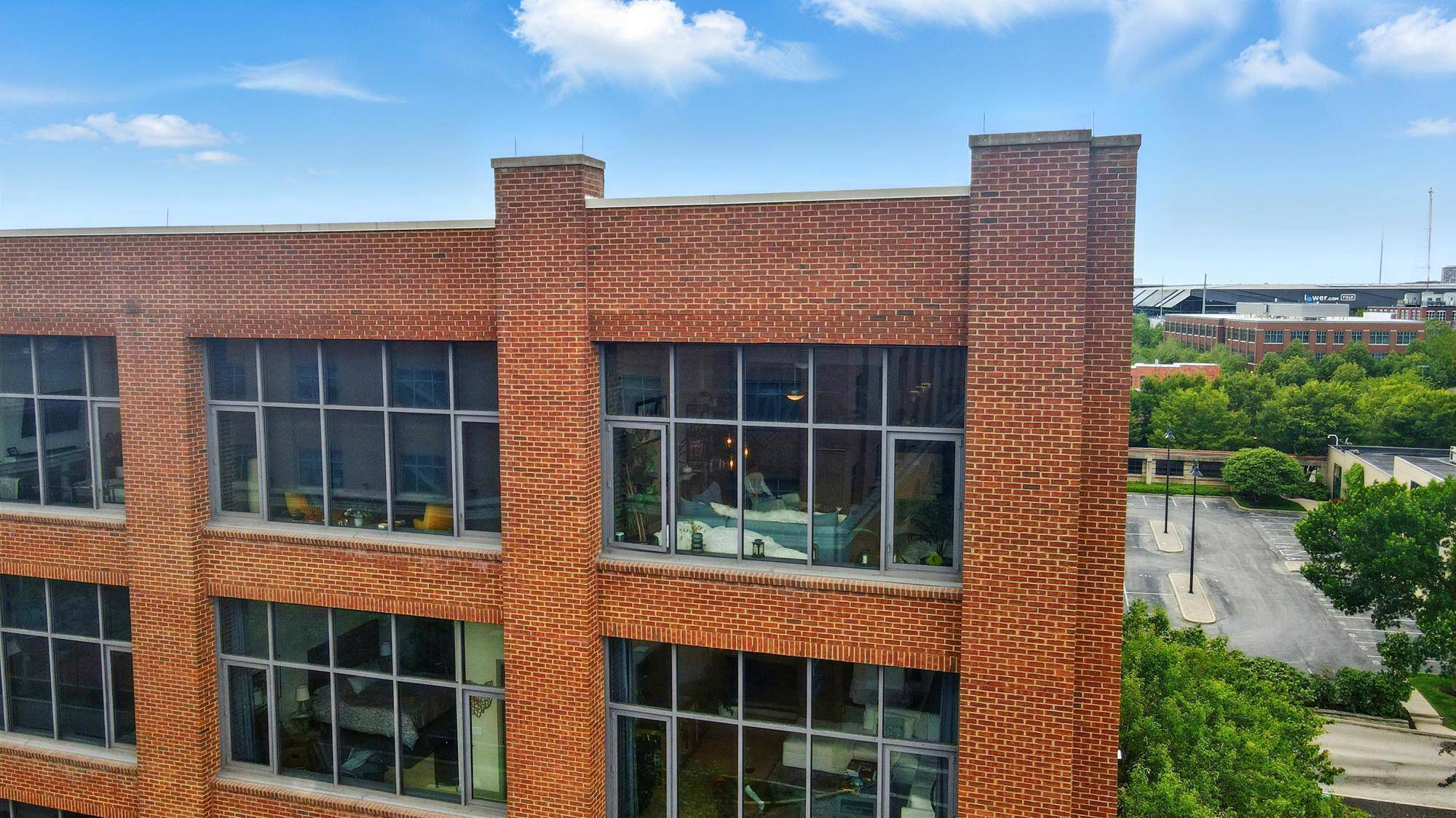 Columbus, OH 43215,300 W Spring Street #515