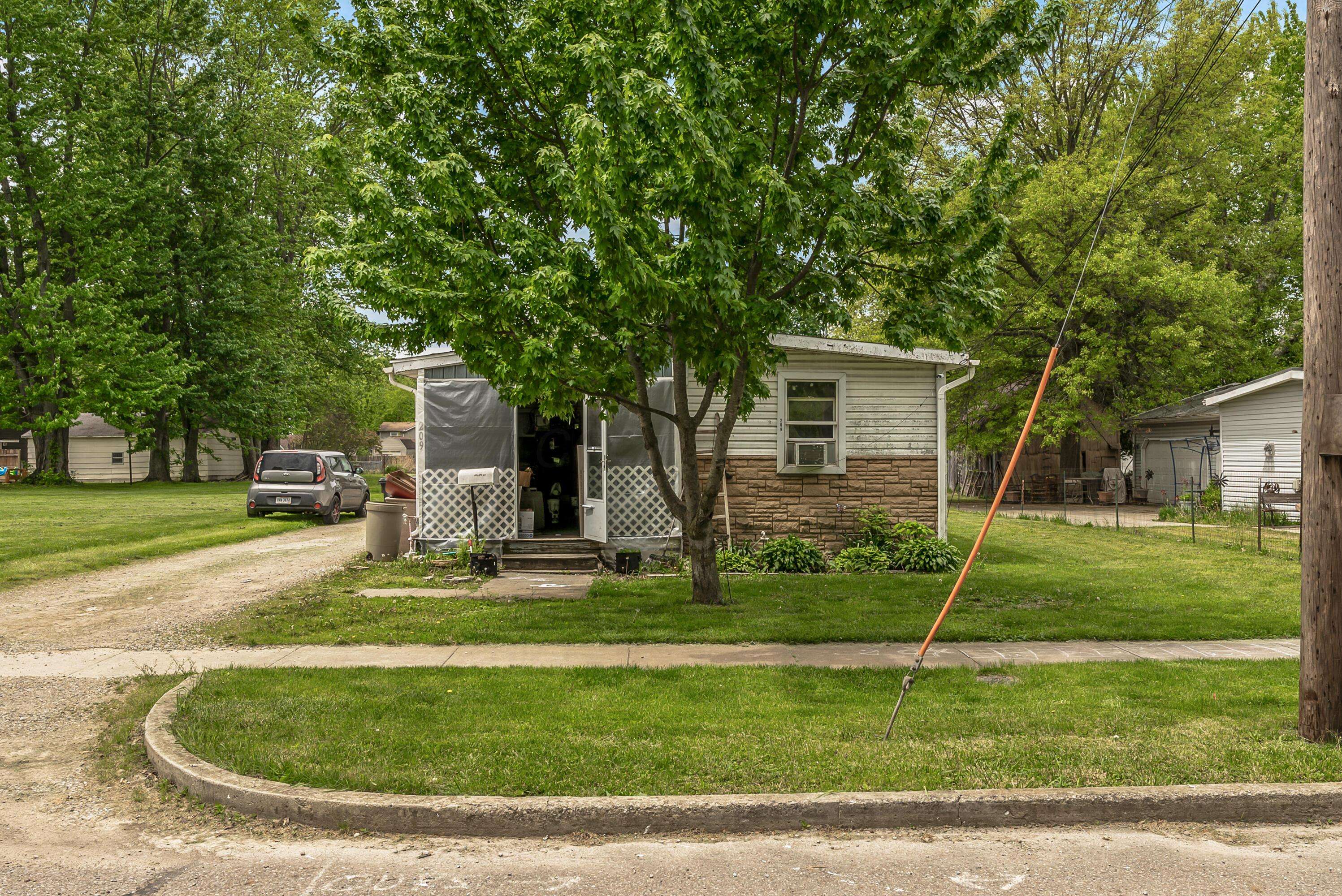 Cardington, OH 43315,209 Water Street