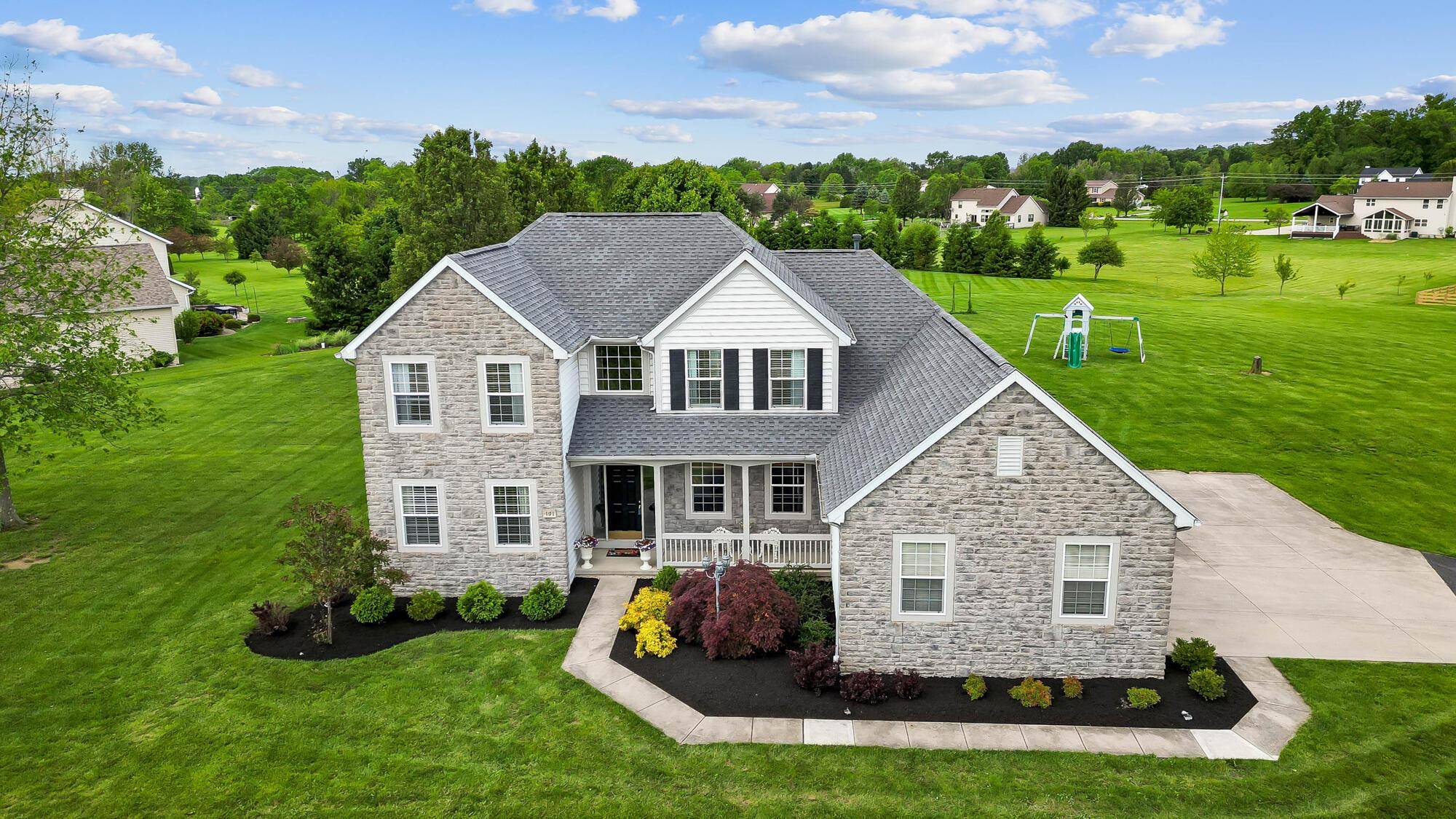 Pataskala, OH 43062,401 Warrenpoint Lane