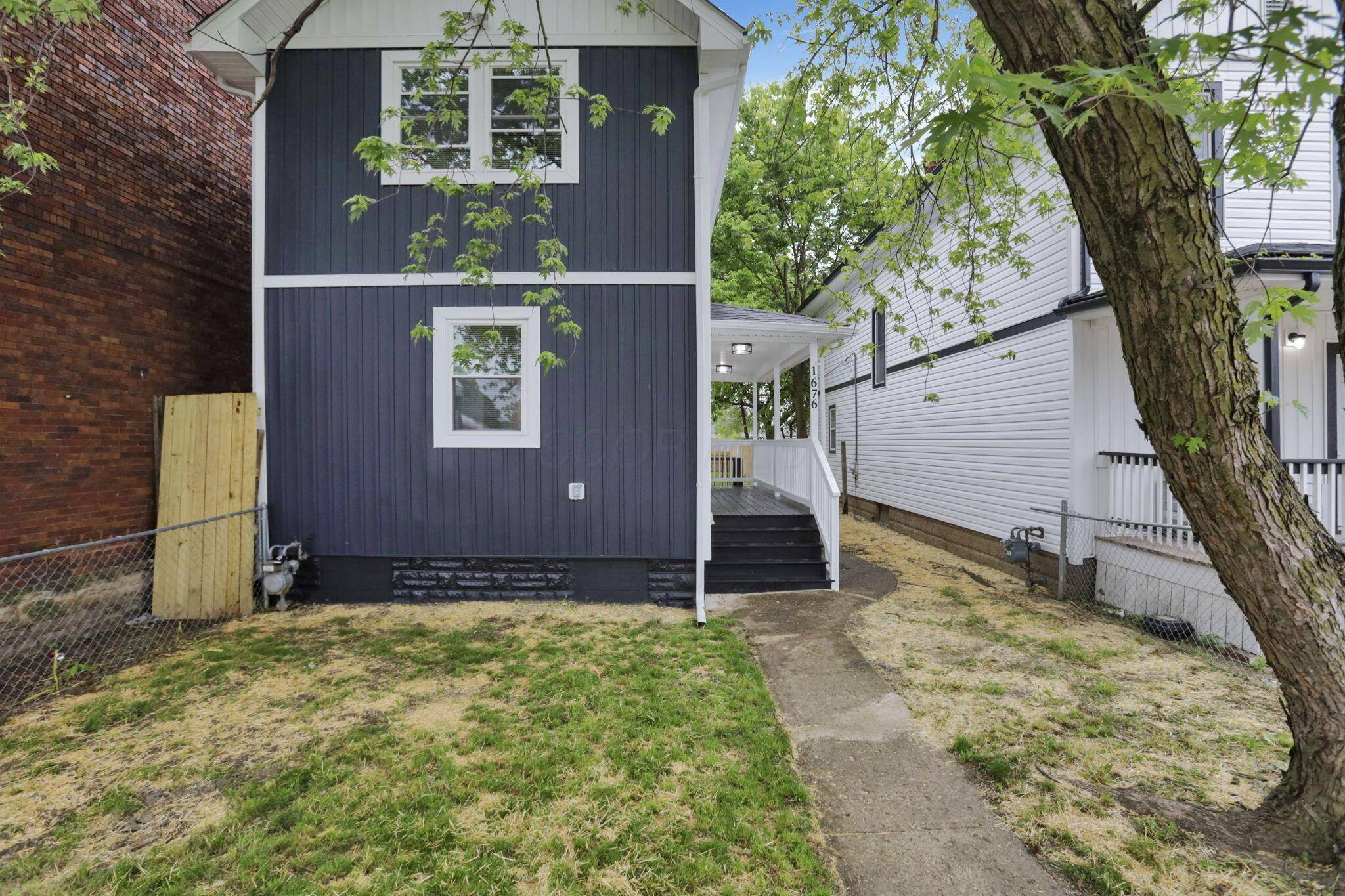 Columbus, OH 43207,1676 Parsons Avenue